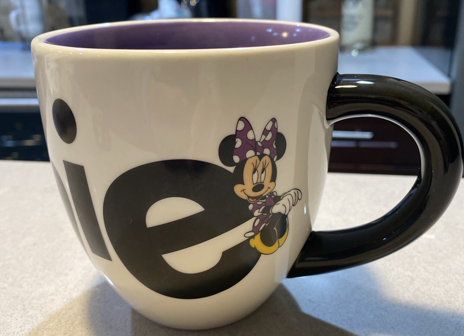 Disney Parks Minnie Mouse Large 20 oz Mug