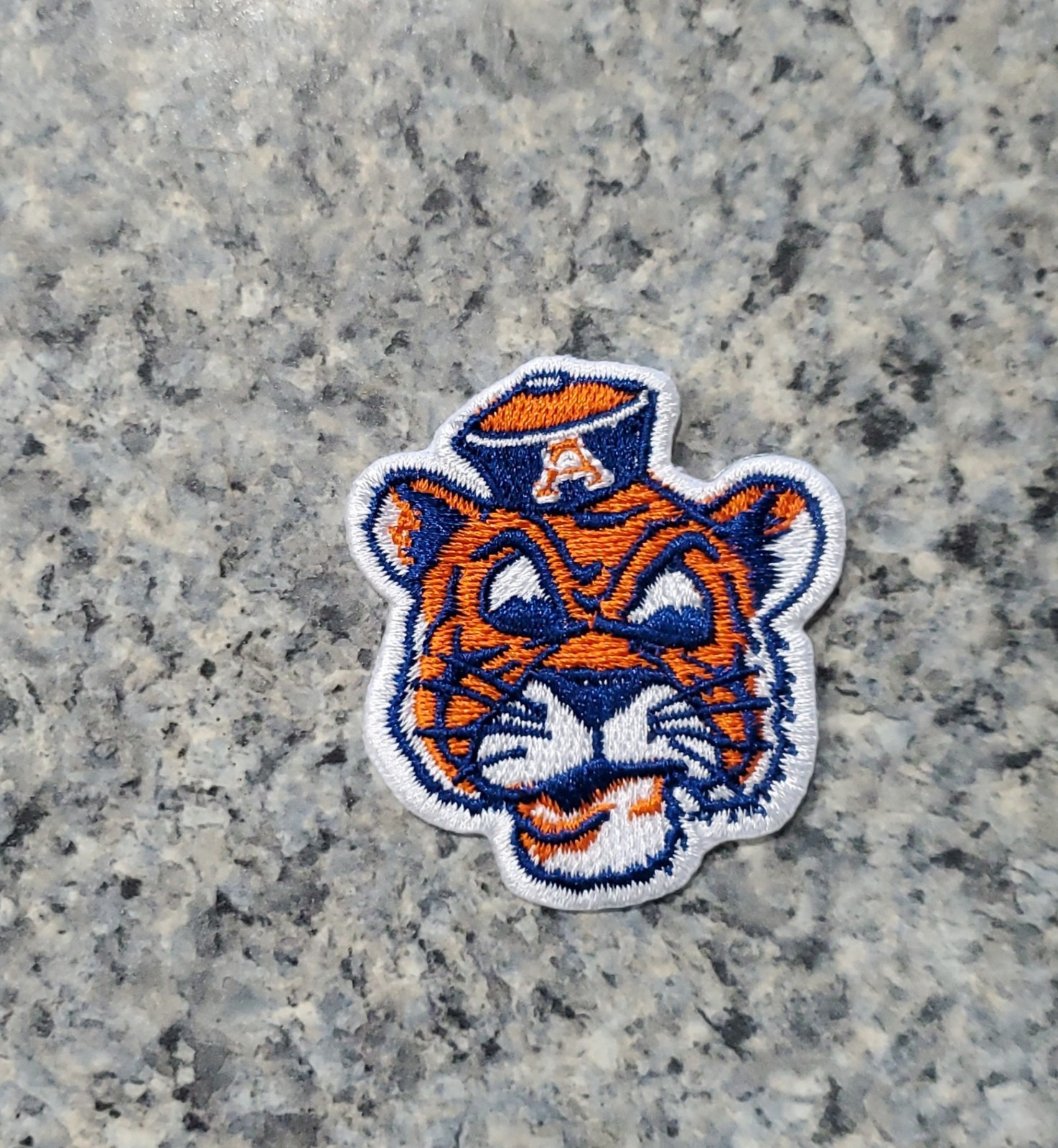 Auburn Tigers Vintage Style Patch. Iron On. 2"