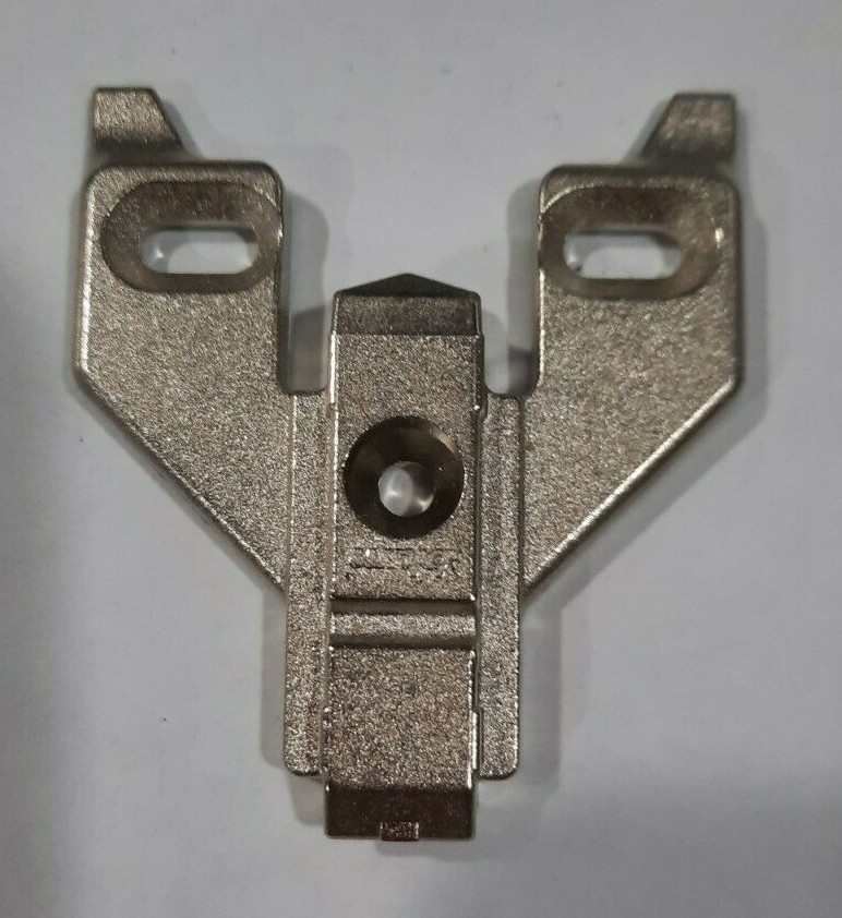 BLUM CLIP 0mm. MOUNTING PLATE, 175L660-01B.22, for 3/4" overlay 175L660-01.22