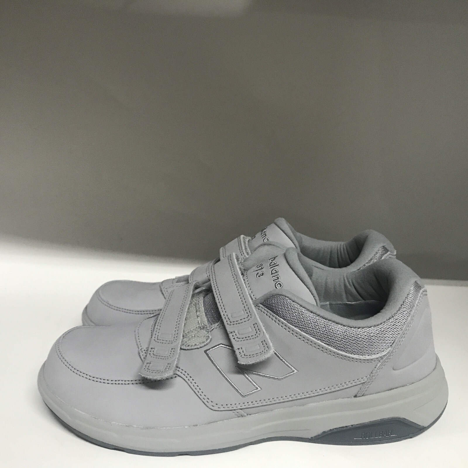 New Balance 813v1 Grey Men's Size 8 Medium