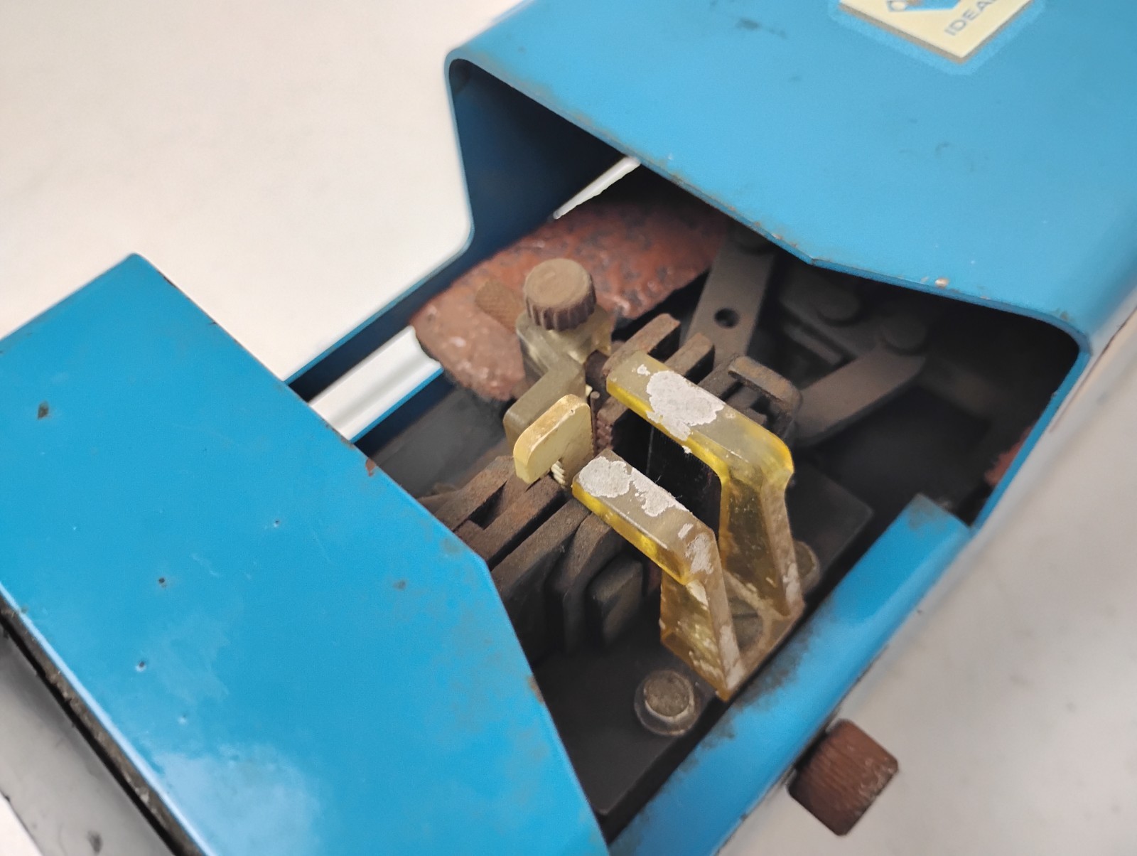 Ideal 45-145 Automatic Power Stripmaster
