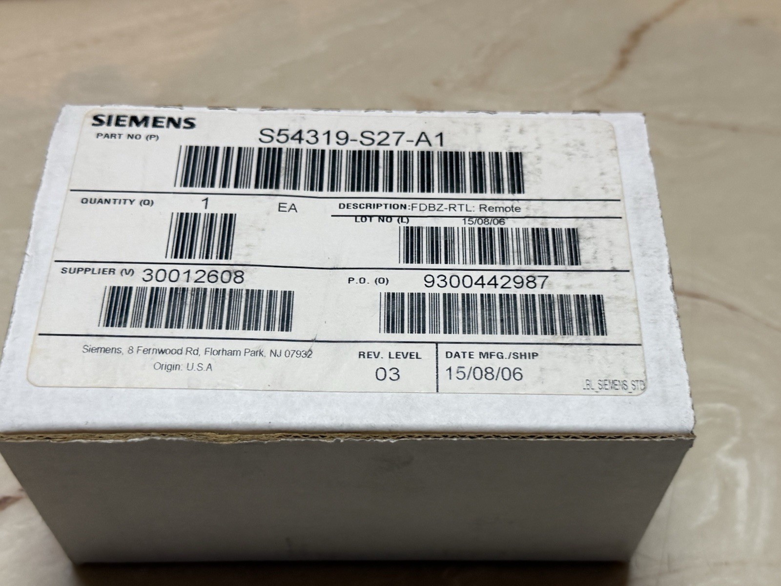 Siemens Duct Detector Remote - S54319-S27-A1 Factory Sealed New Same DayShipping