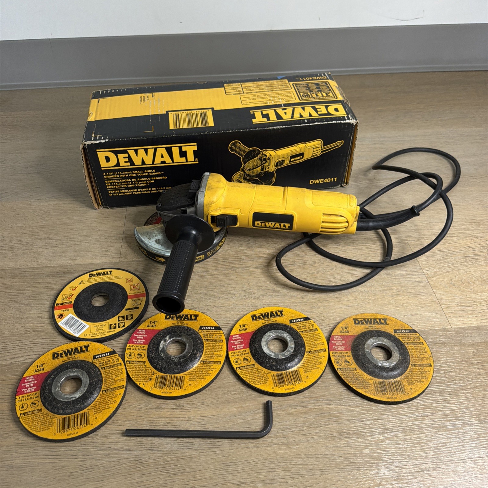 DEWALT DWE4011 Corded Small Angle Grinder w/ One-Touch Guard 4-1/2"