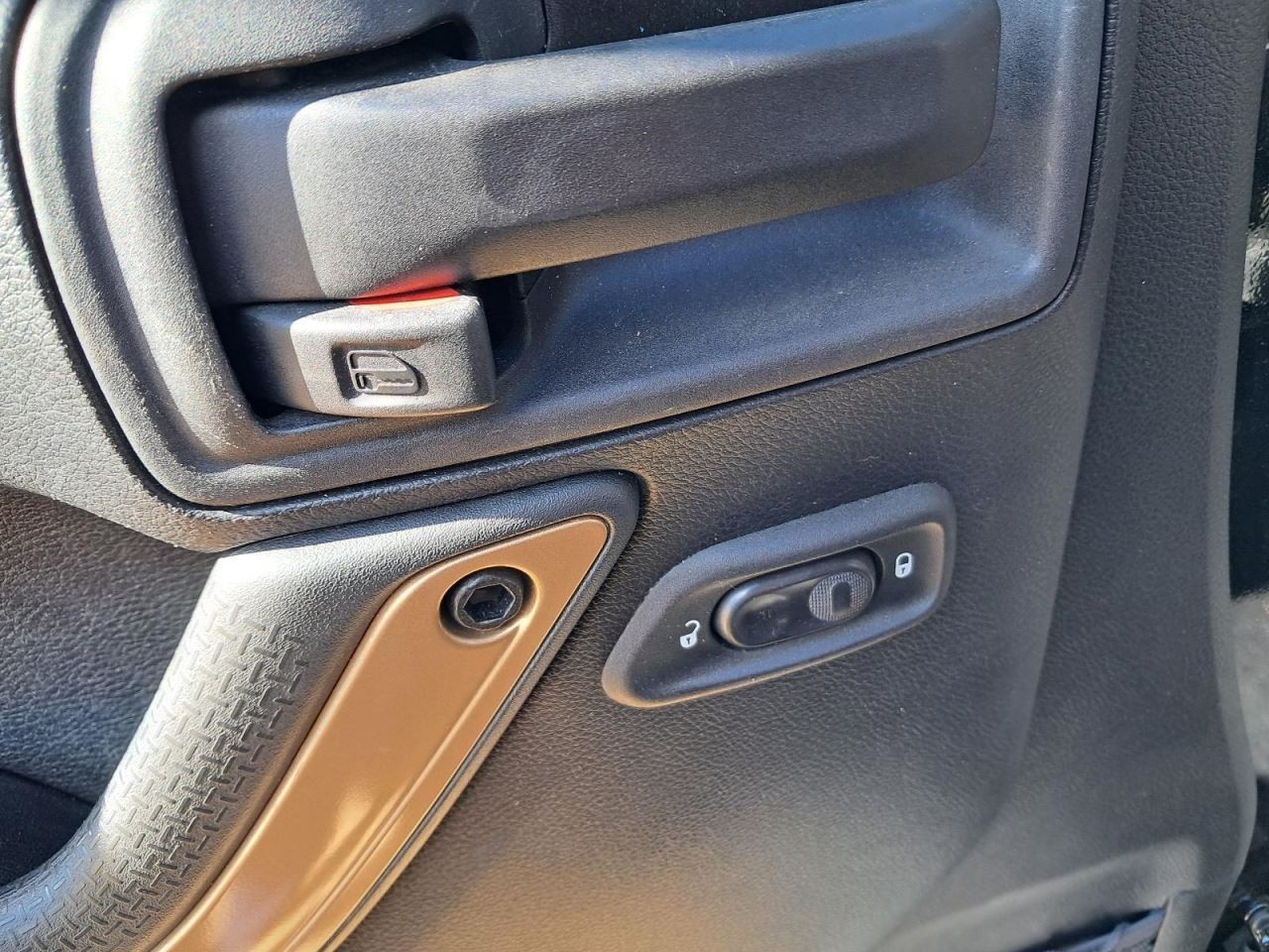 TJ 2014 Glove Box 4861711