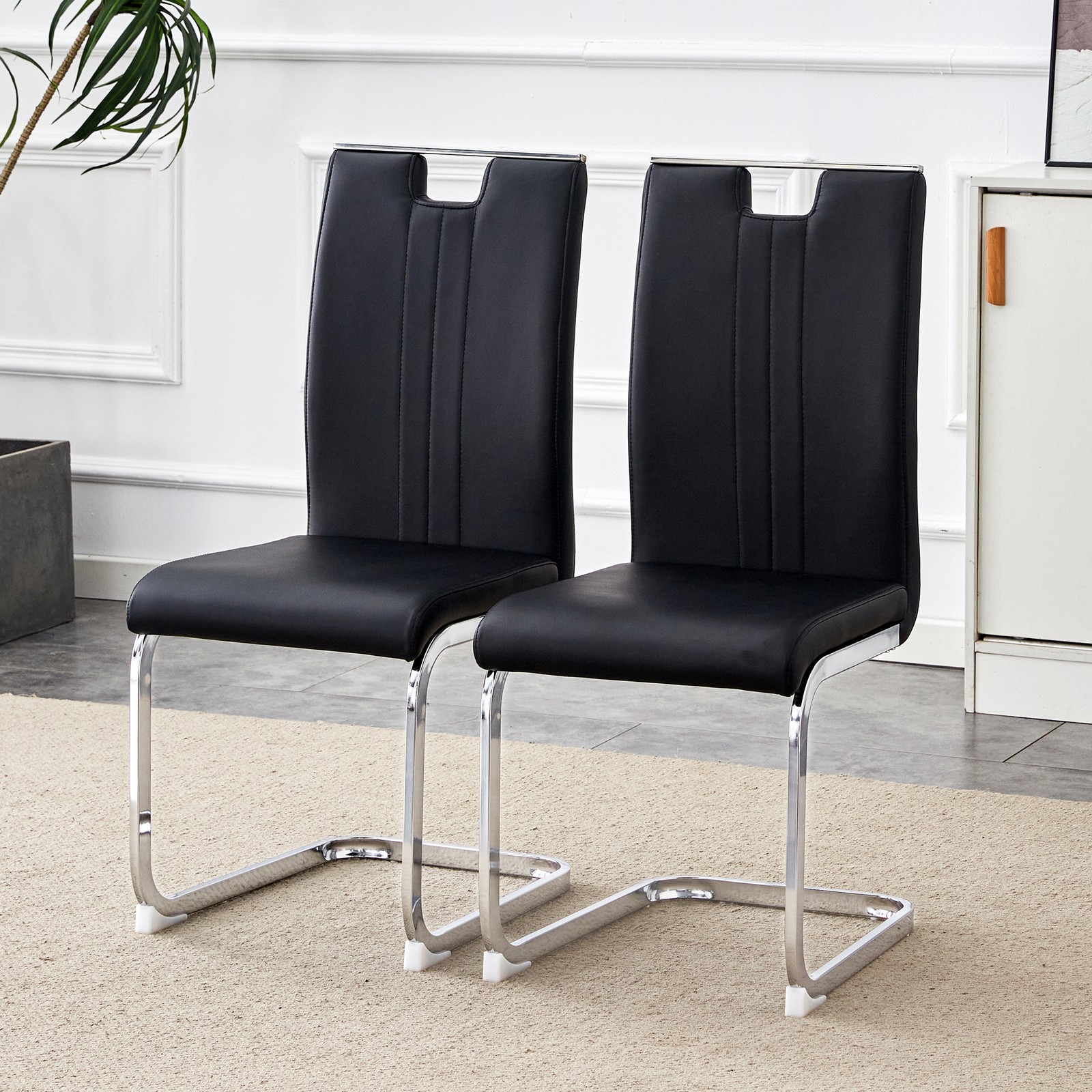 Set of 2 black PU material bow-shaped chairs - Perfectly integrated into indus
