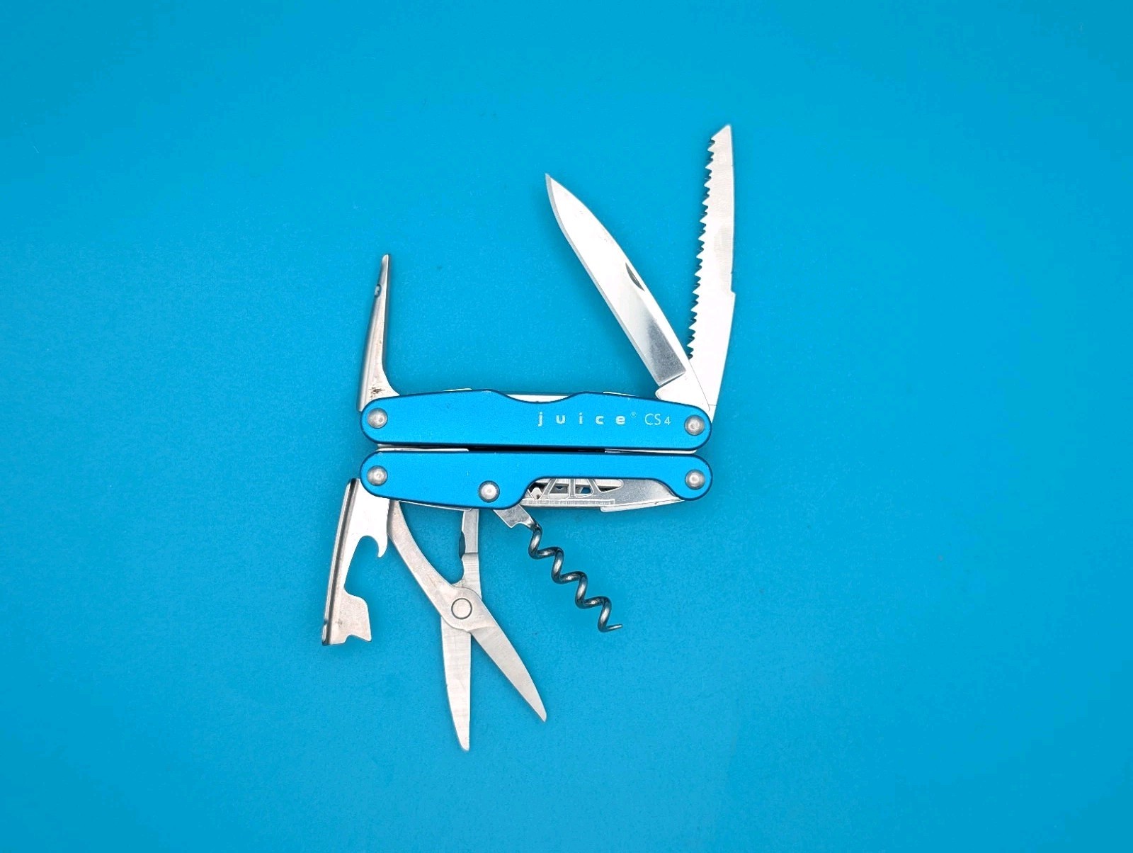 Leatherman Juice CS4 Multi Tool! Retired! GLACIER BLUE!