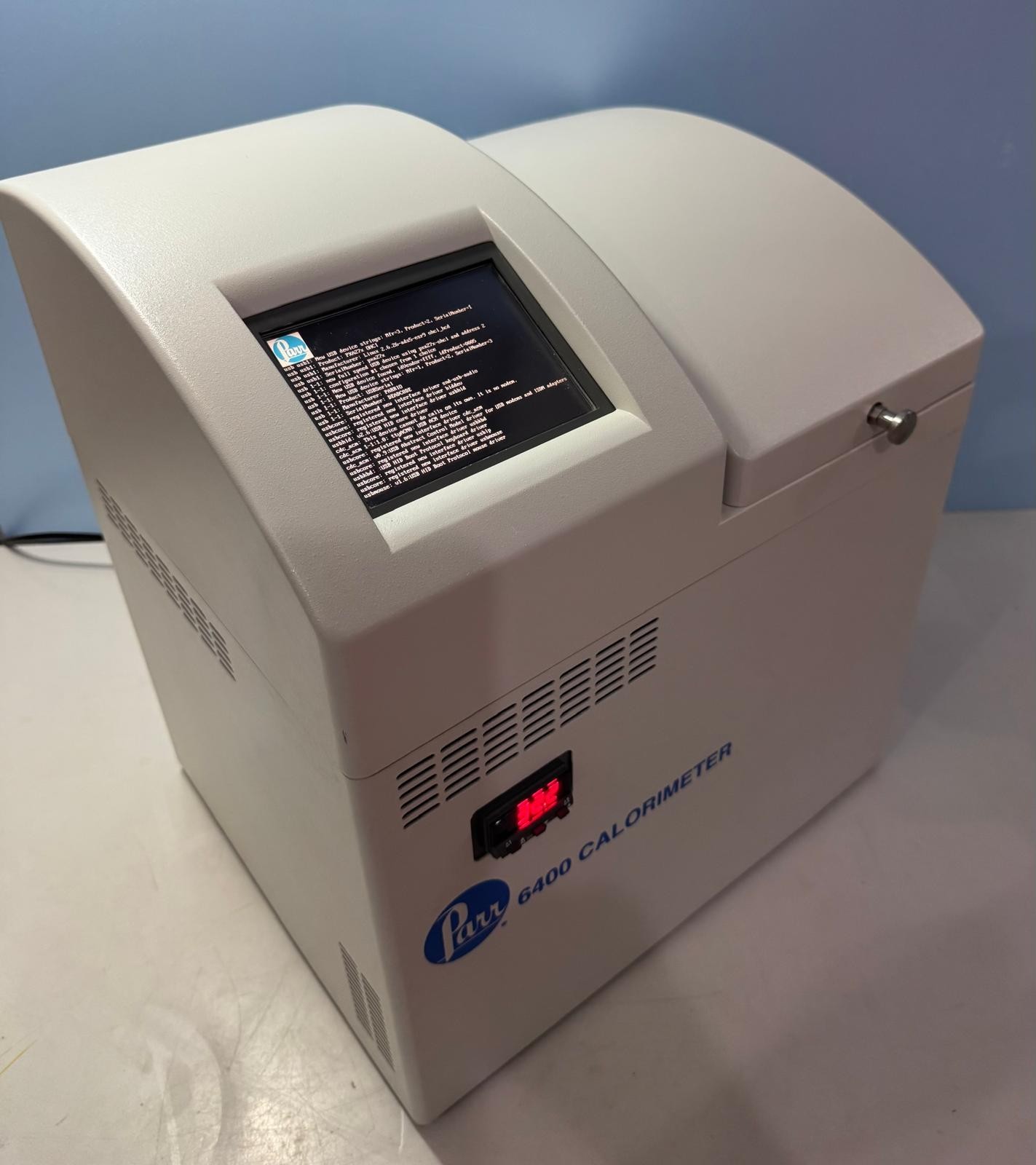Parr 6400 Automatic Calorimeter 240V Powers On Touchscreen Works Firmware Error