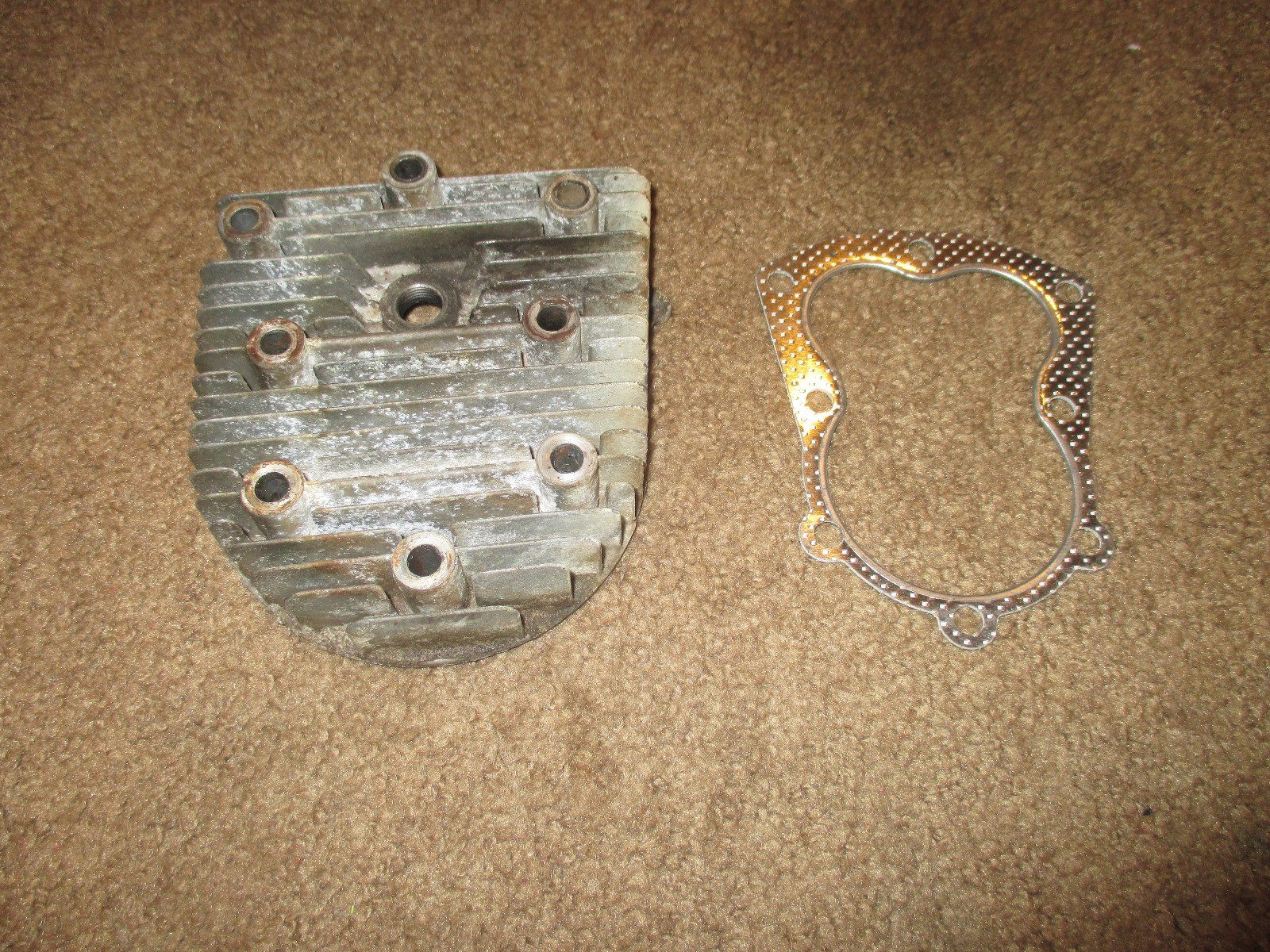 Tecumseh H70 h60 snowblower cylinder head 36446 30938a head gasket 32631A h50