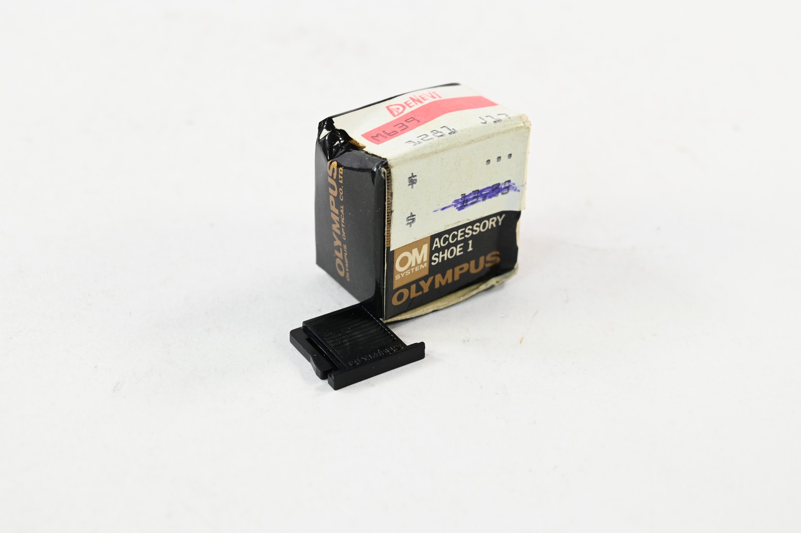 Olympus Accessory Shoe Type 1 #G095