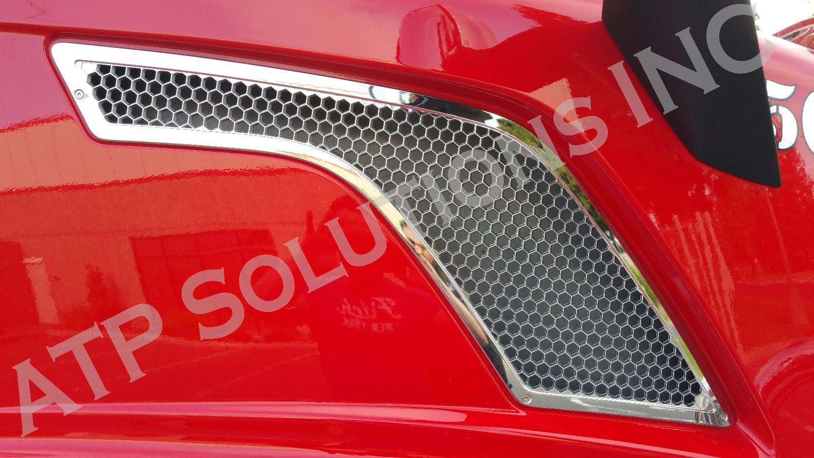 VOLVO TRUCK VN / VNL 630 670 730 780Chrome Air Intake Grill Trim Passenger Side