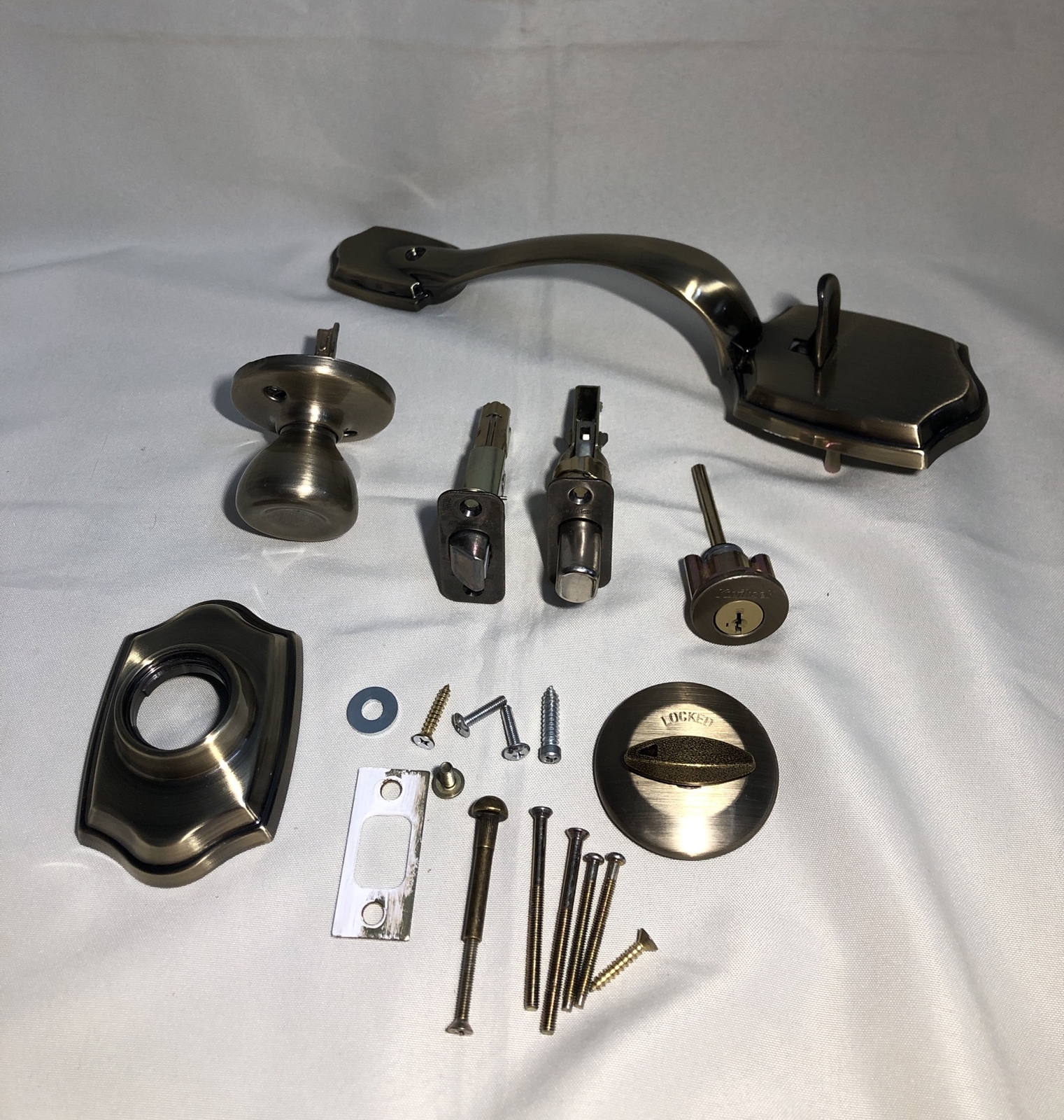 Montara Single Cylinder Door Handset w Door Knob Venetian Bronze FOR PARTS AS-IS