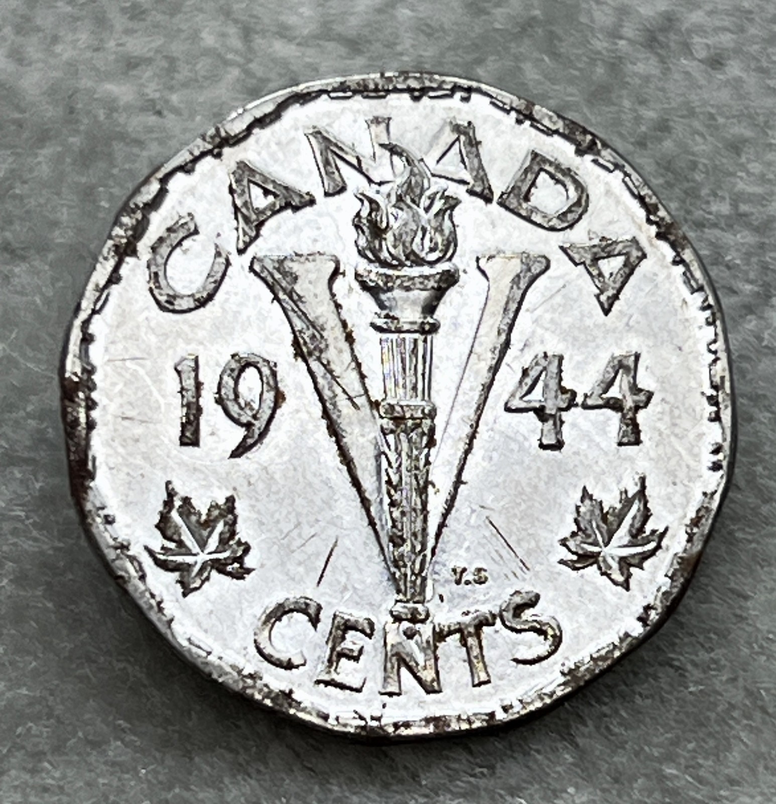 Canada 5 cents Victory George VI Canadian nickels - 1944