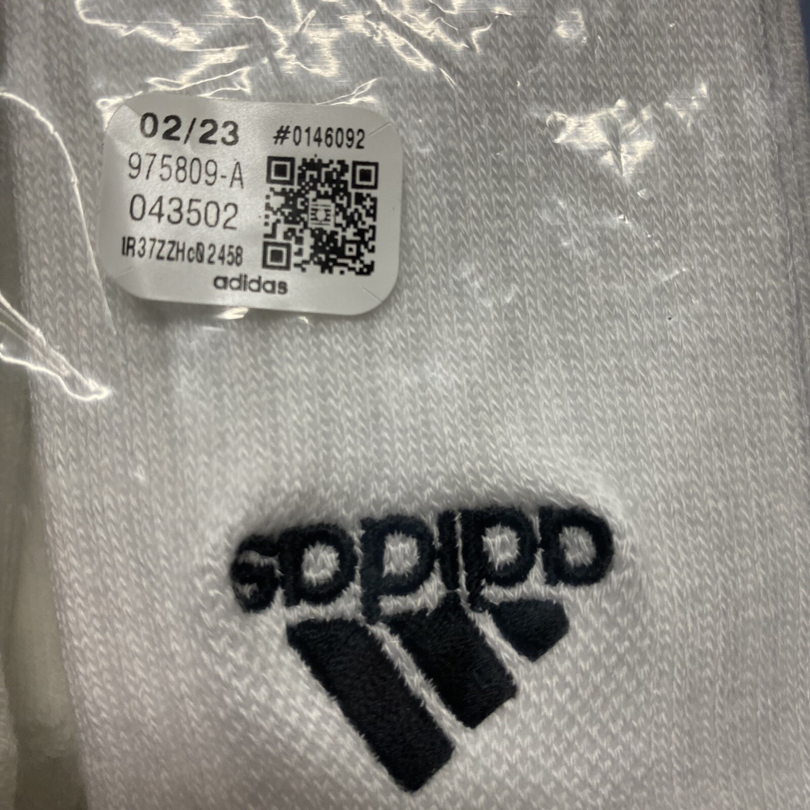BRAND NEW ADIDAS 6 PACK CREW SOCKS WHITE BLACK LOGO MEN 6.5-9 WOMEN 7-10 NWT