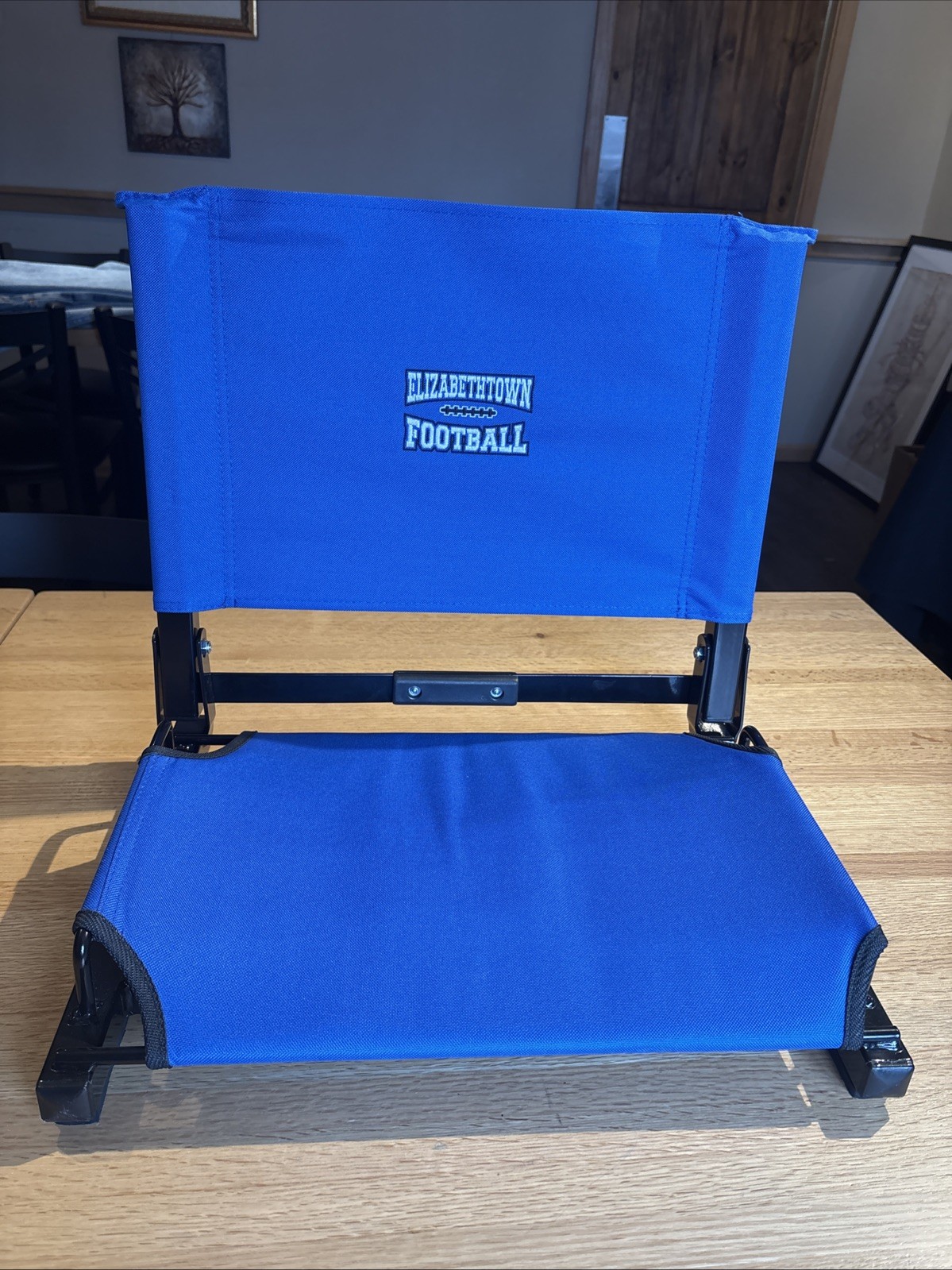 Stadium Chair  The Patented StadiumChair Blue Elizabethtown HS Football Pa NEW!