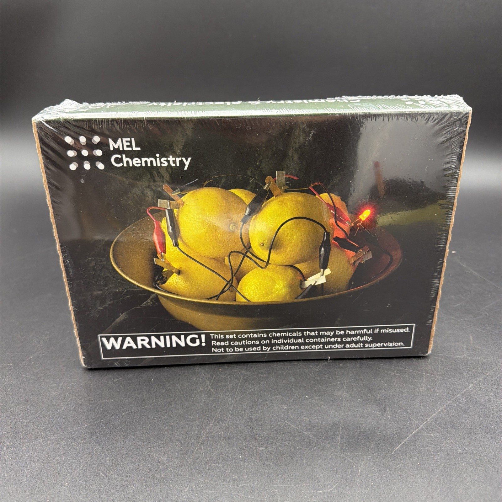 MEL Science Chemistry & Electricity Kit STEM Experiment 10+ - New