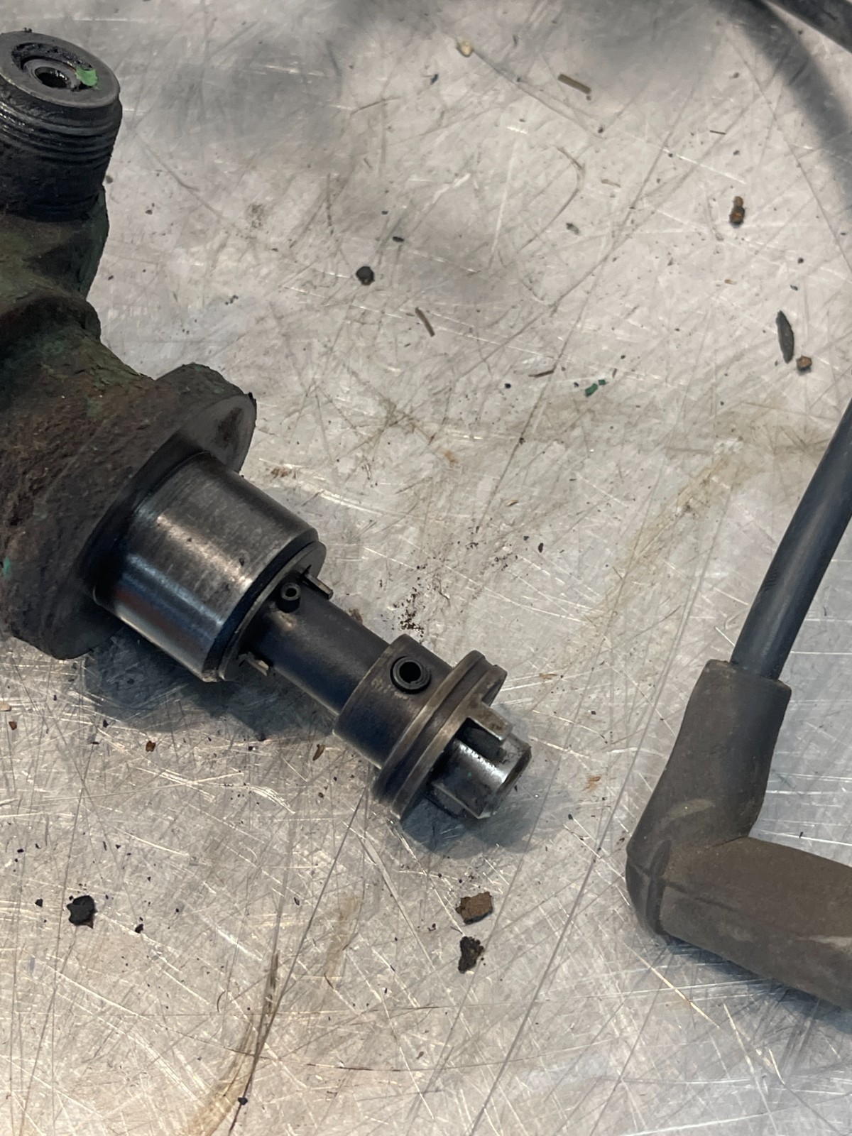 1965 Oliver 1850 Tractor Distributor
