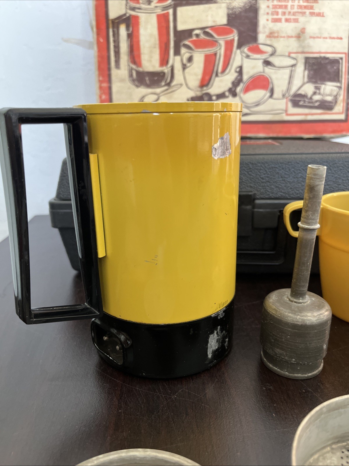 1970’s Empire Coffee Quickie Camping Percolator W/ Case and Box. Tested Working
