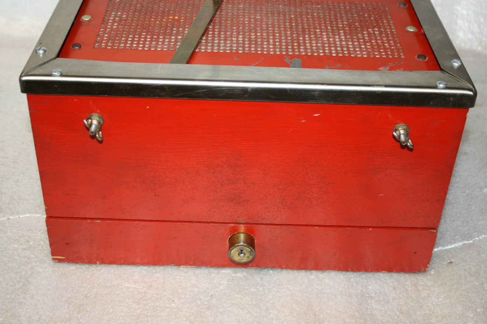 Vintage Collectible 1930’s or 40’s Coin Operated Punch Board Machine With Keys