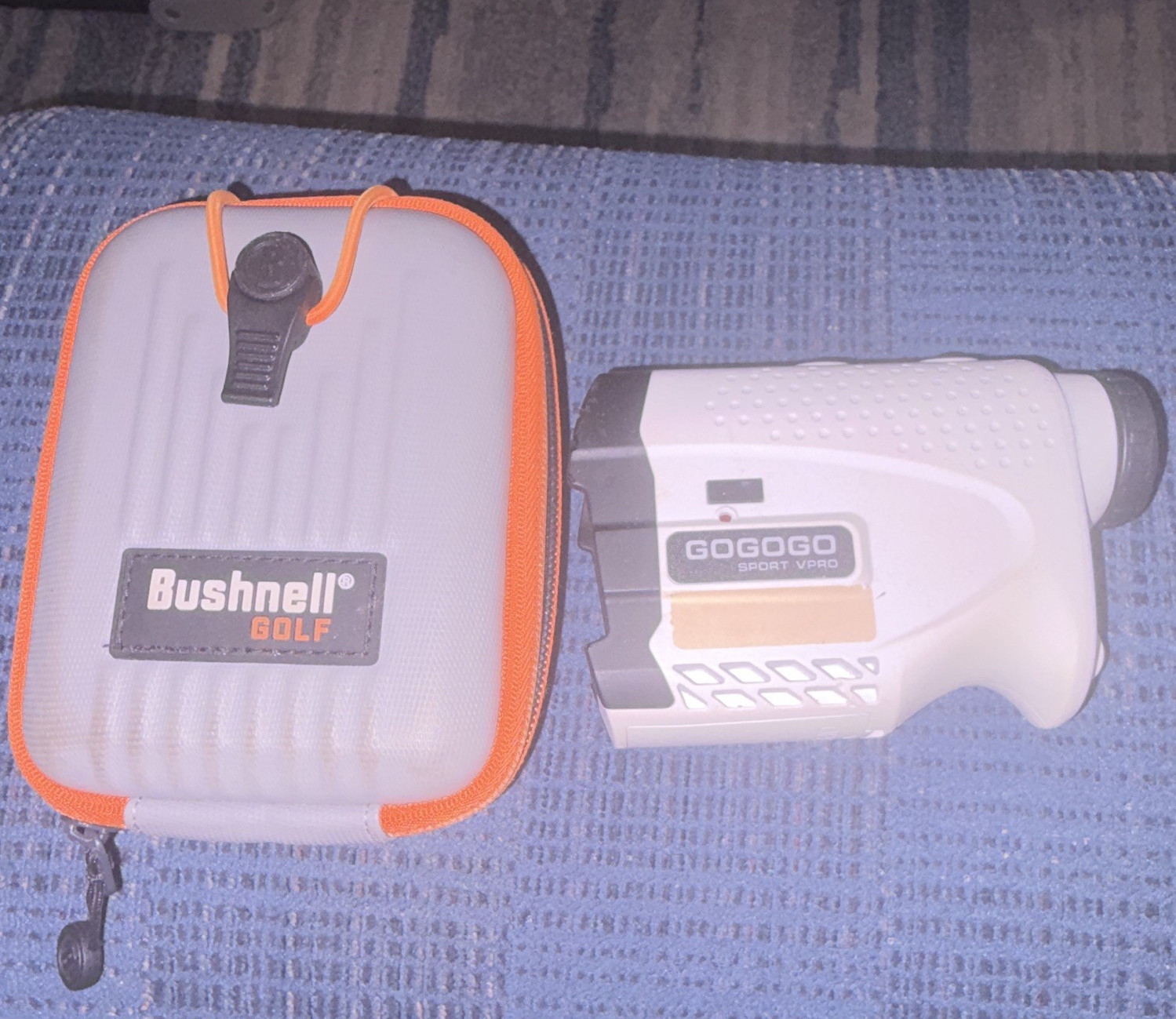 GOGOGO Sport Vpro Golf Laser Rangefinder White/Gray w/ Bushnell Golf Case