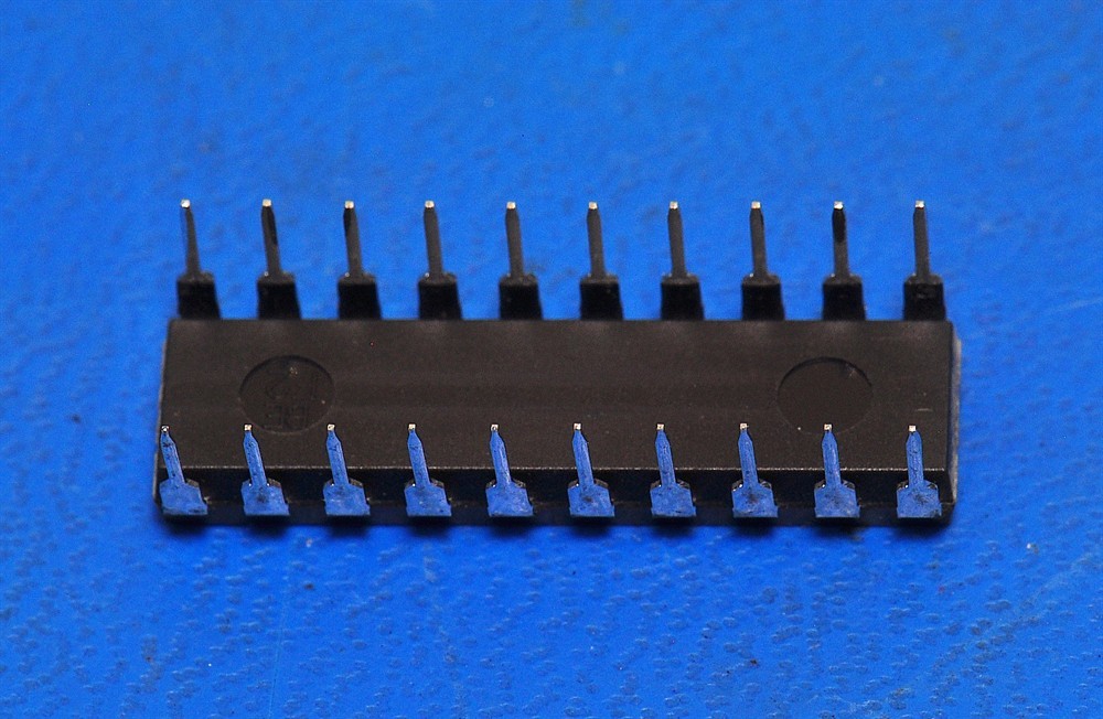 New (13pcs) 74F541PC NATIONAL SEMI IC Logic