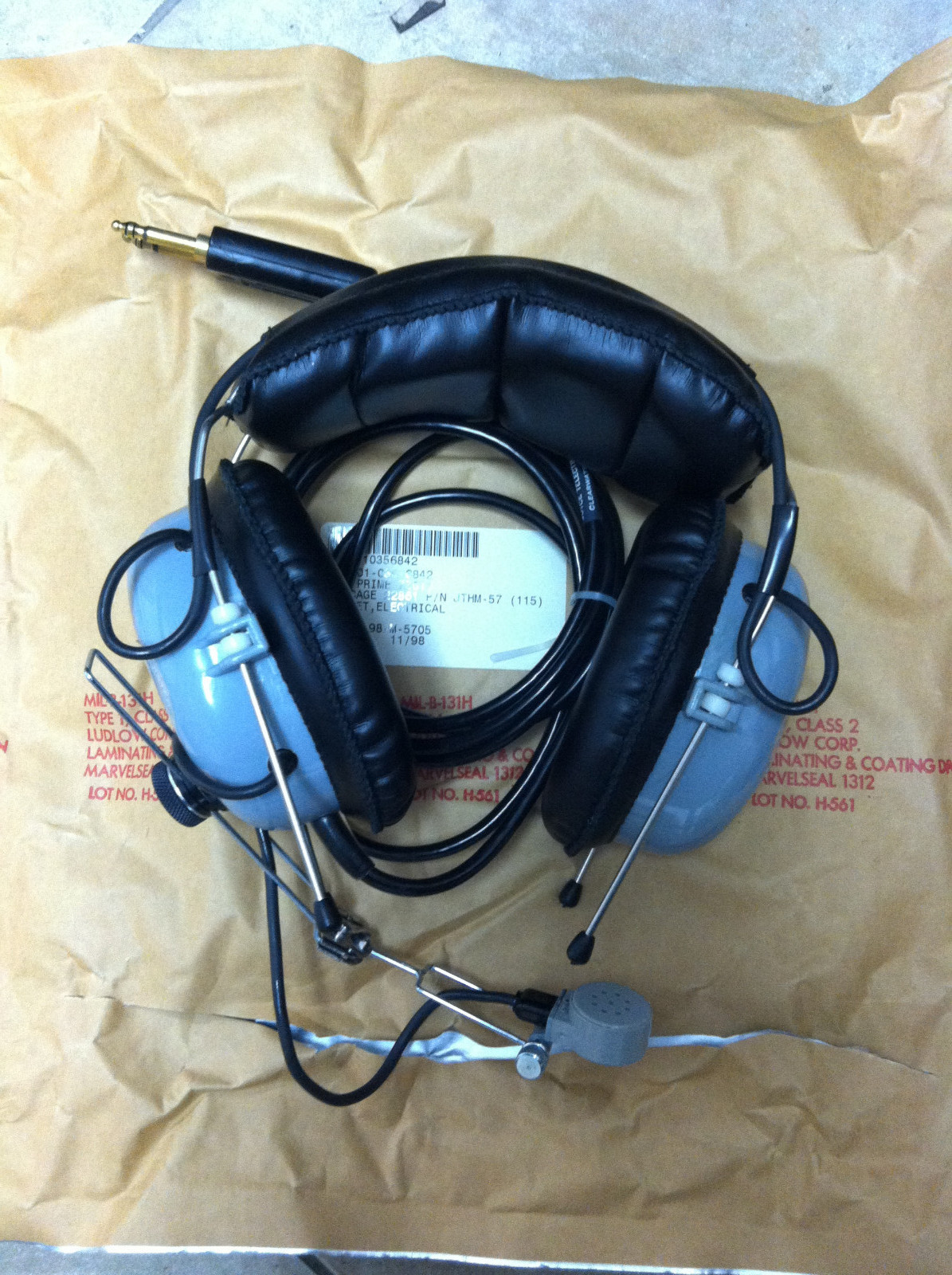 JOYCE JTHM-57(115) 6' Cord 415 Vintage Aviation Headset Microphone