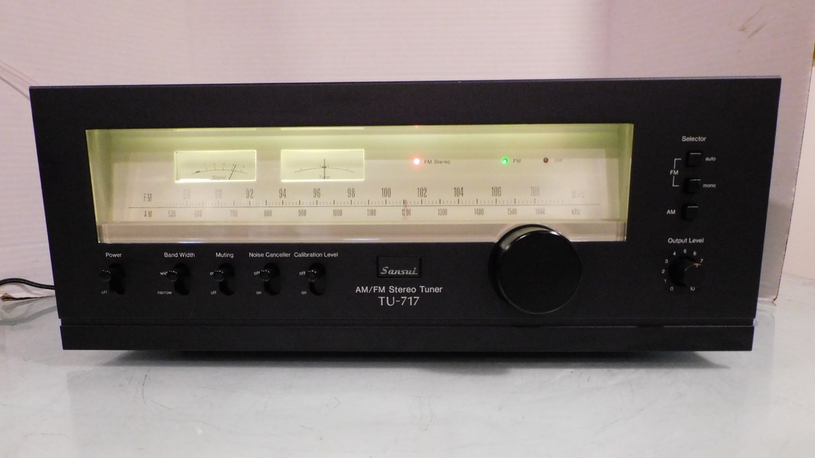 Sansui TU-717 AM/FM Stereo Tuner Thoroughly Tested Excellent Working Condition