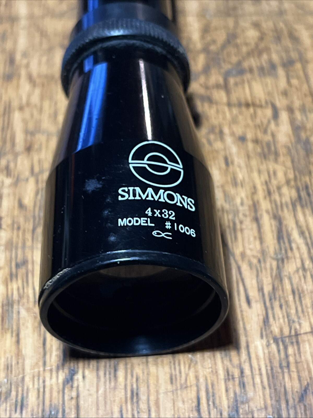 Simmons 1006 4x32 Gloss Duplex Reticle Japan Made Clean