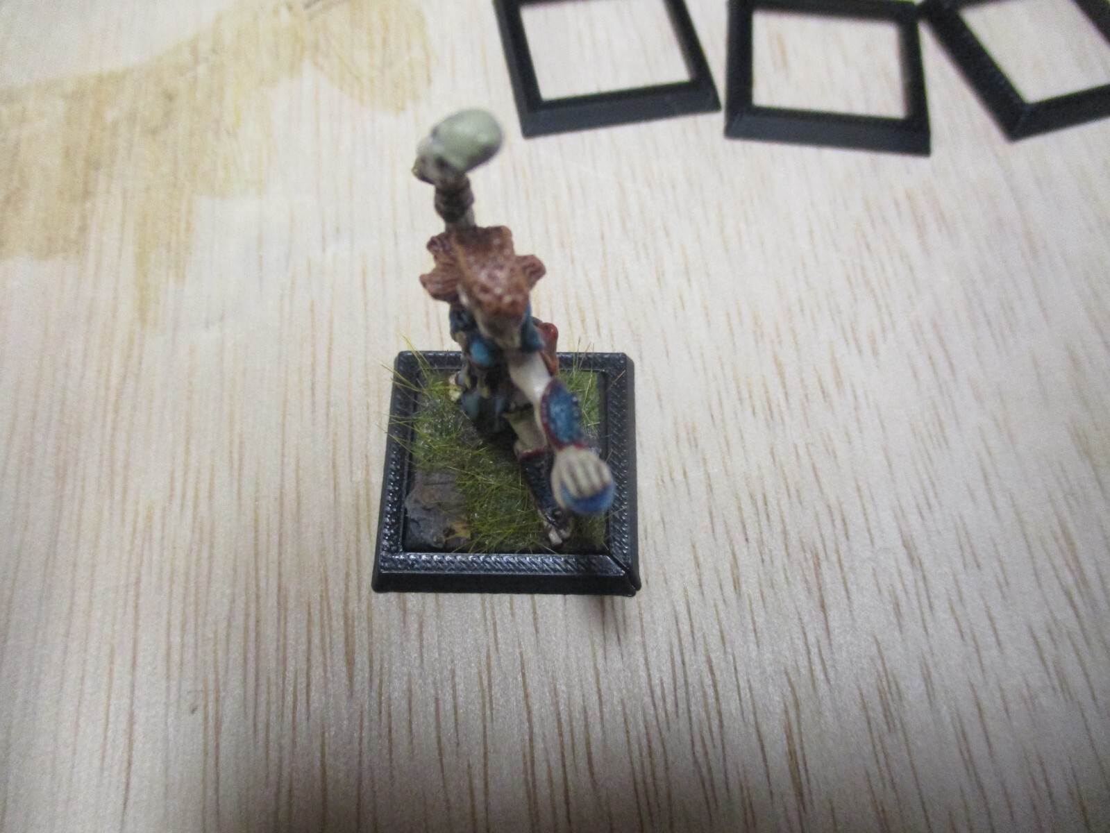 Base Adaptors and Movement Trays for Warhammer the Old World