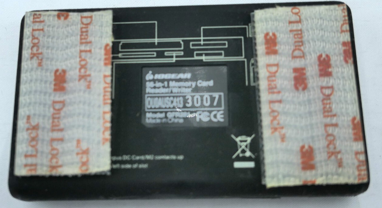 IOGEAR GFR281 56-in-1 Memory Card Reader/Writer