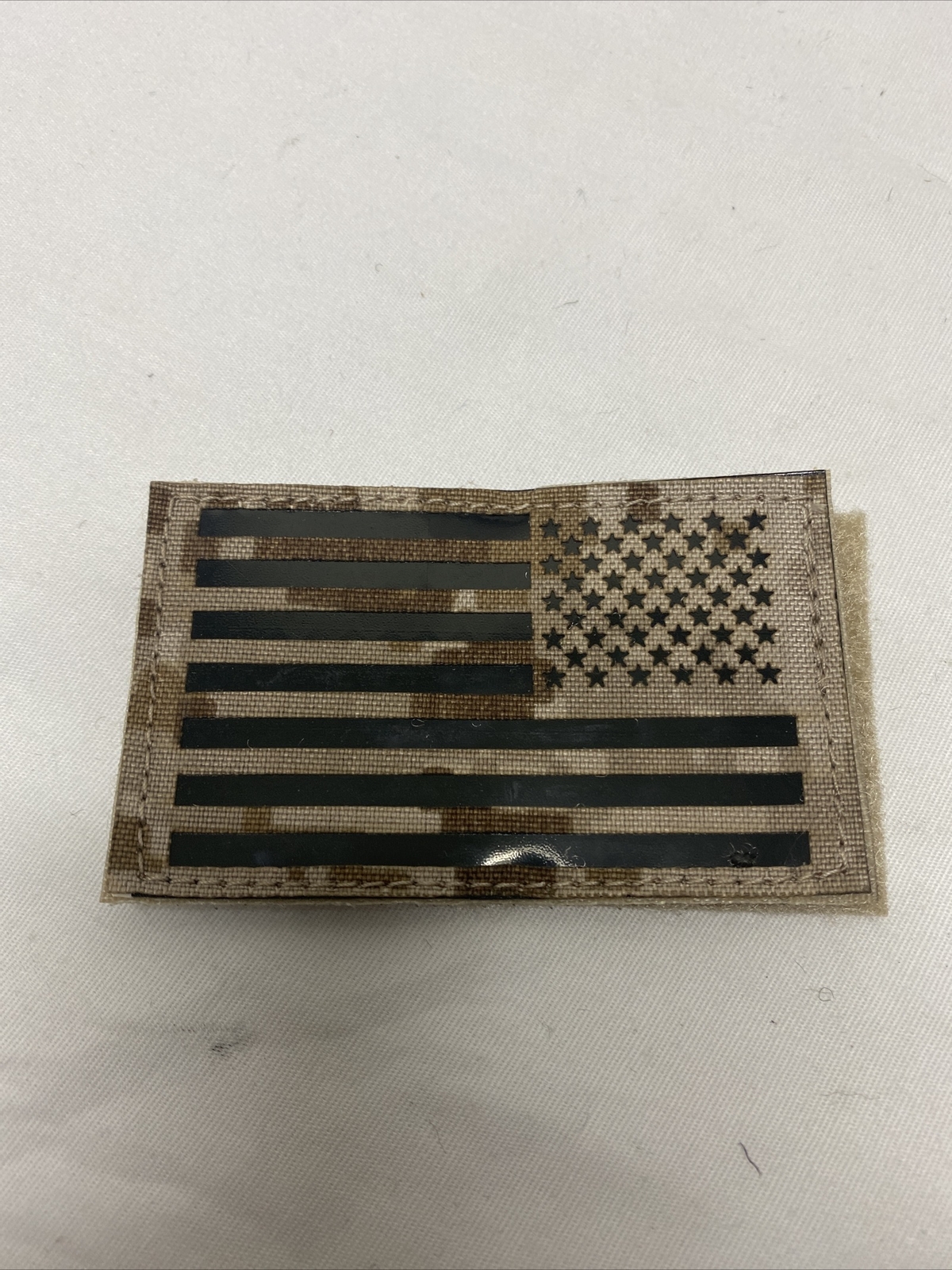 x100 LBT 1781H-RH IR Flag Patch AOR1 Hook And Loop