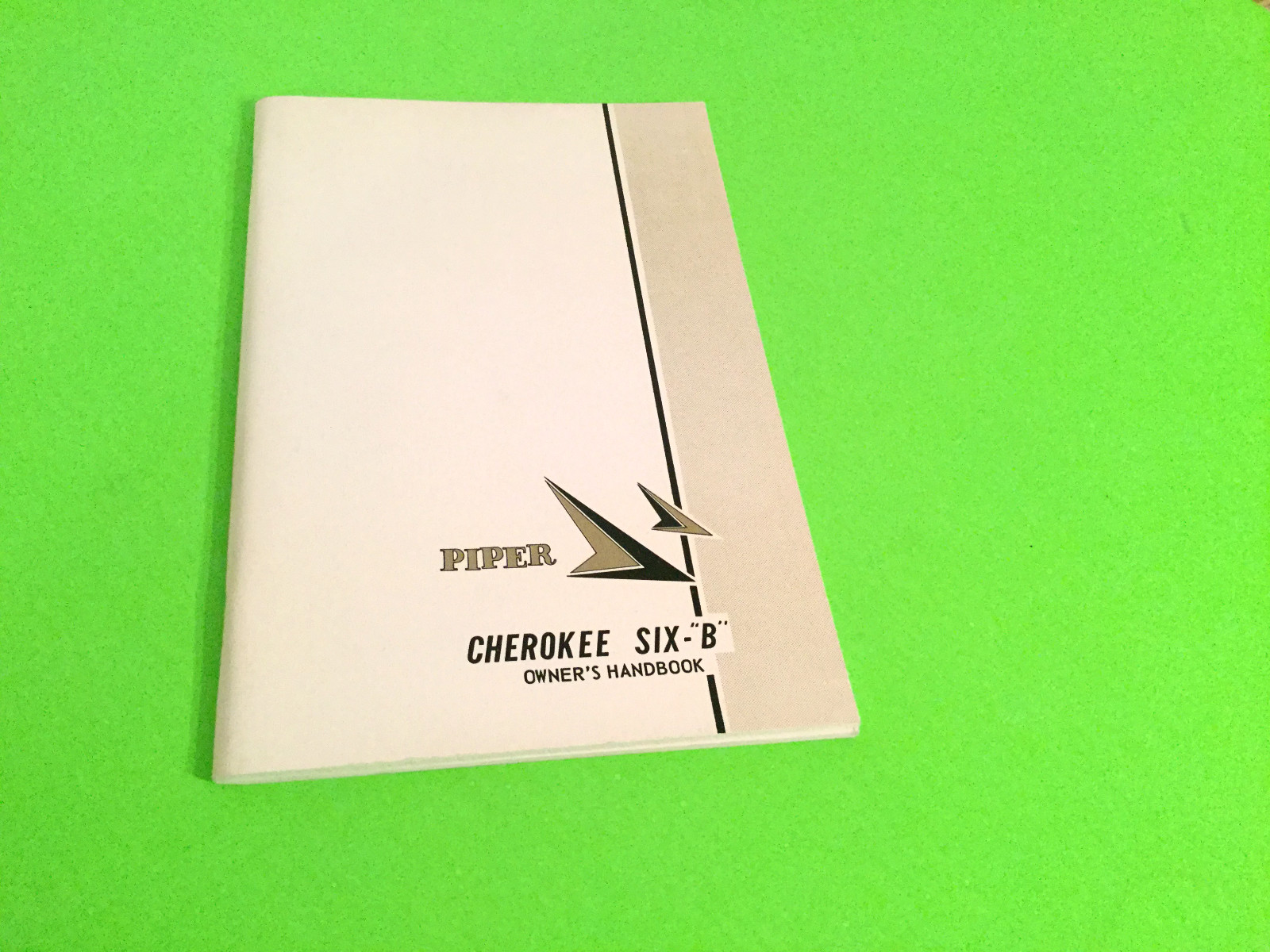 1968 Piper  Cherokee Six B Vintage Owners Handbook