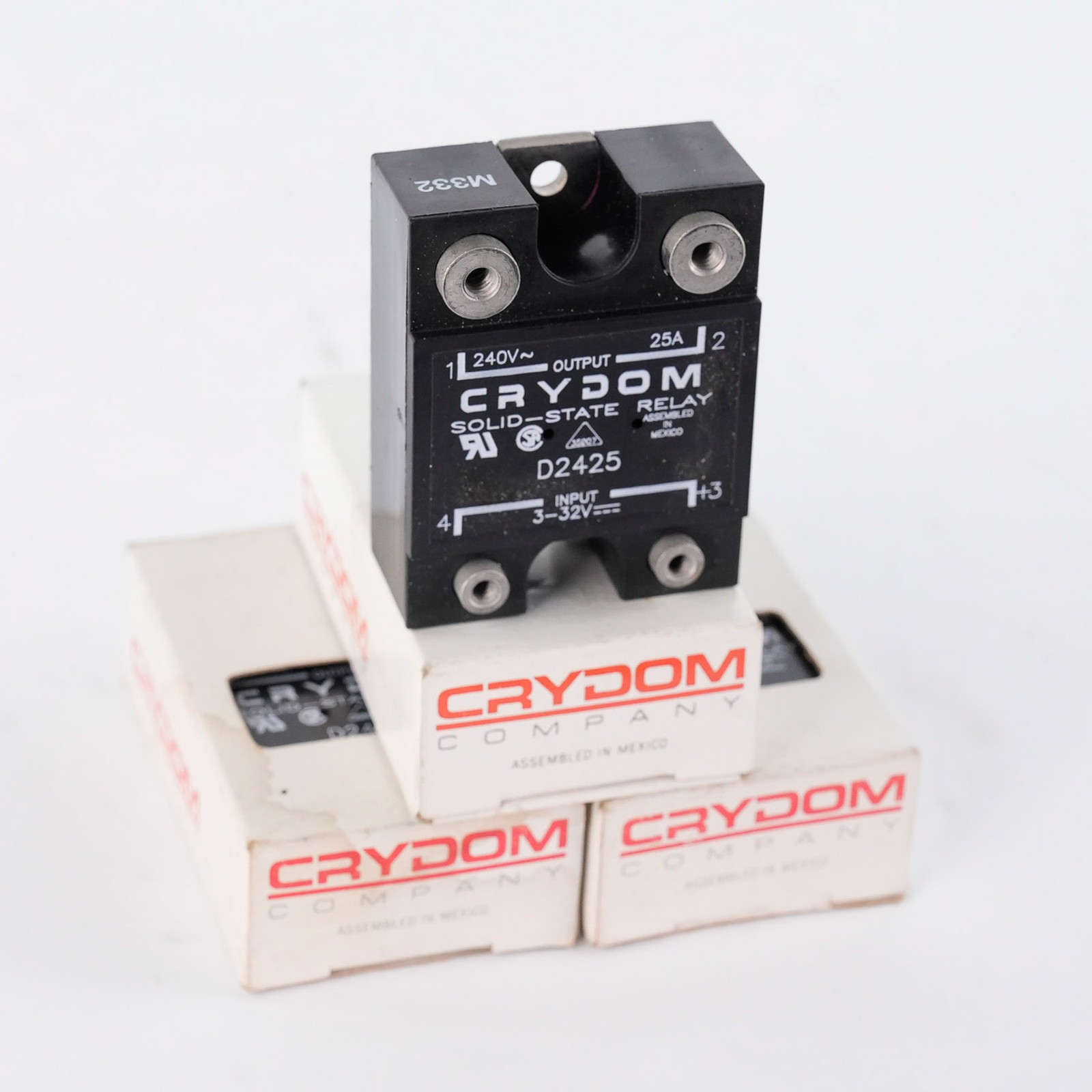 Crydom D2425 Solid State Relay SSR 240V 25A 3-32V Input - Open Box