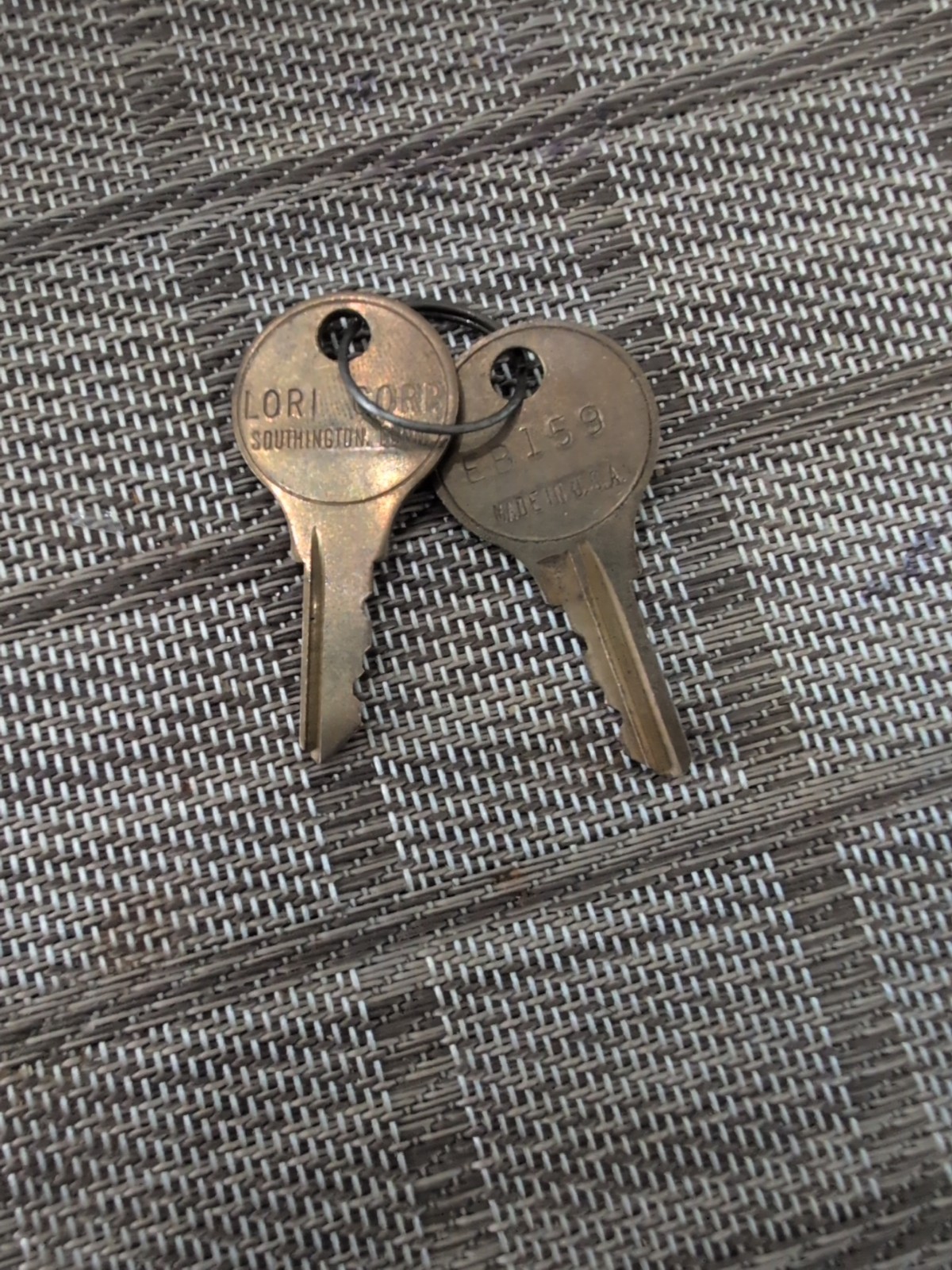 Lori Corp Keys EB159