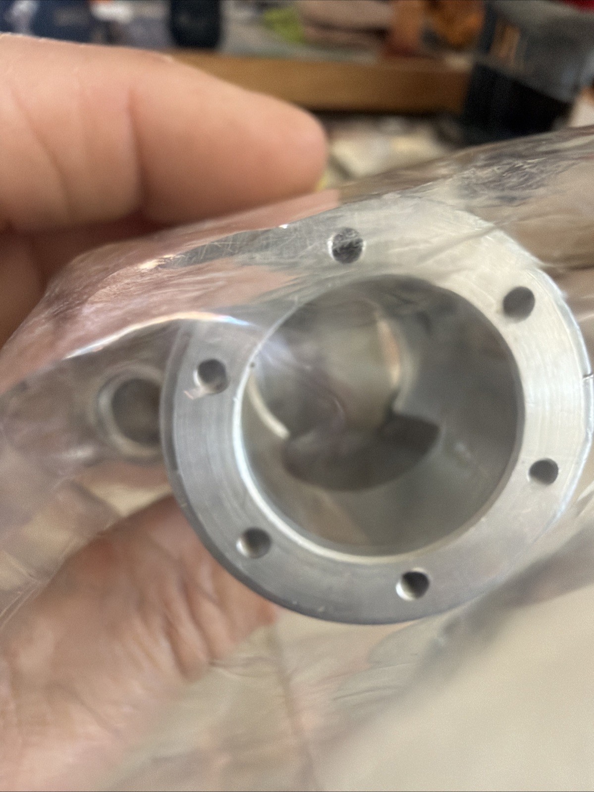 OS Max 20 Crankcase Part Number 22001000 ￼
