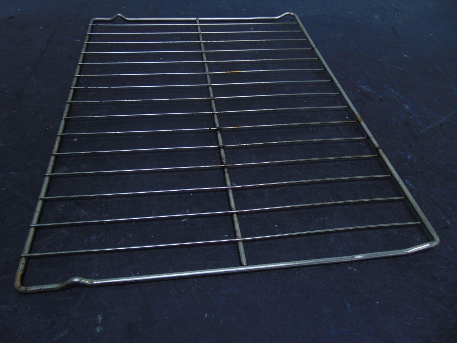 GE Electric Range JBP35DM1BB Rack WB48T10057
