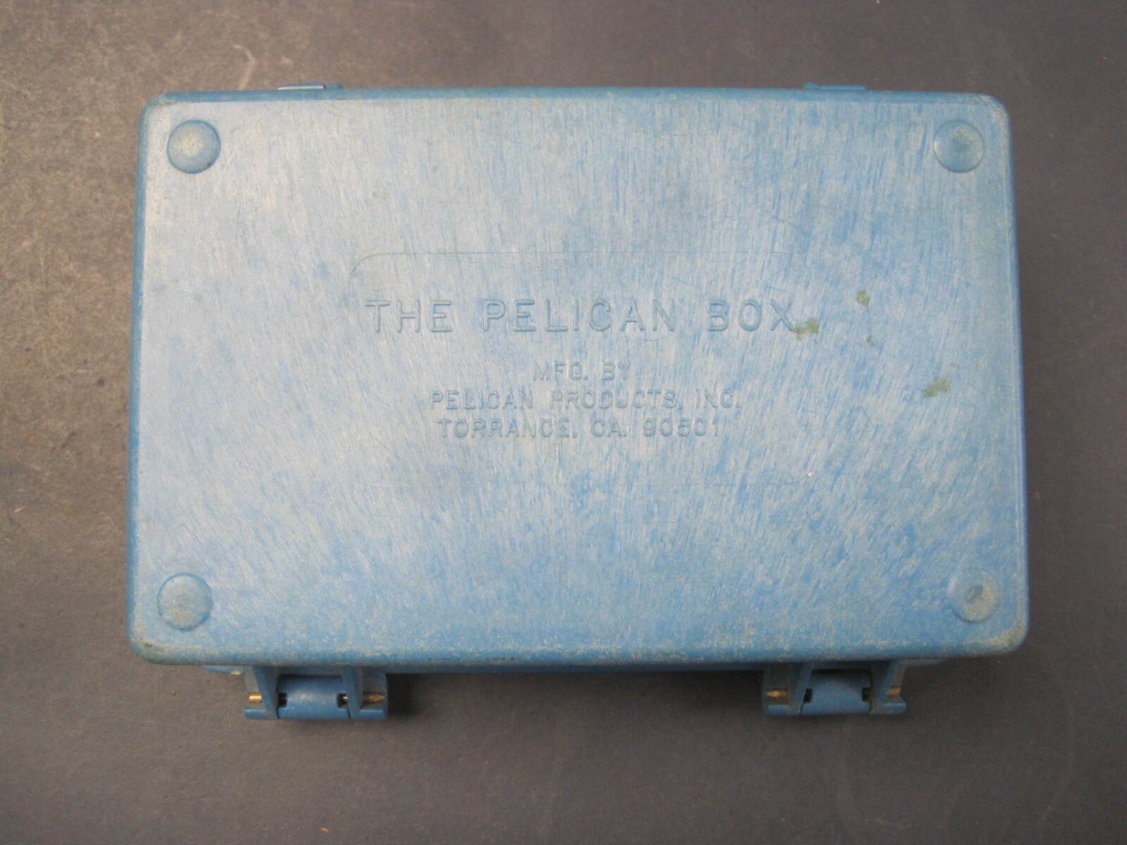 Pelican Waterproof Safe Box w Handle Scuba Camera Clean & Nice