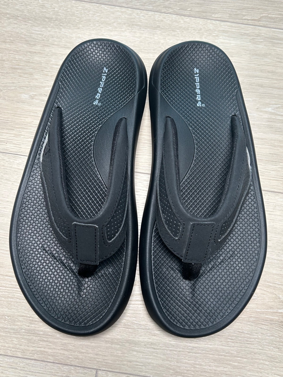 Men's Alder Black Slipper Ultra Lightweight & Tranquil Feeling Sz 9