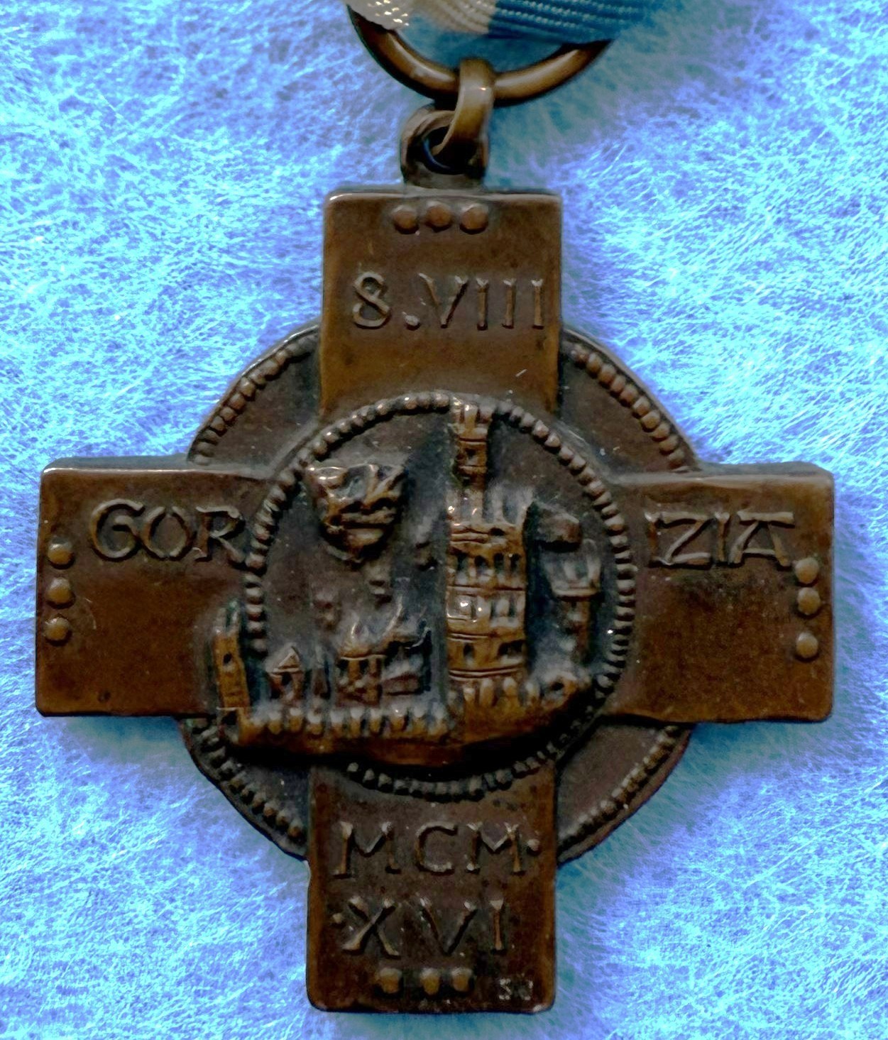 I WW - Original Cross Memory of the Taking of Gorizia, 1917 - Johnson