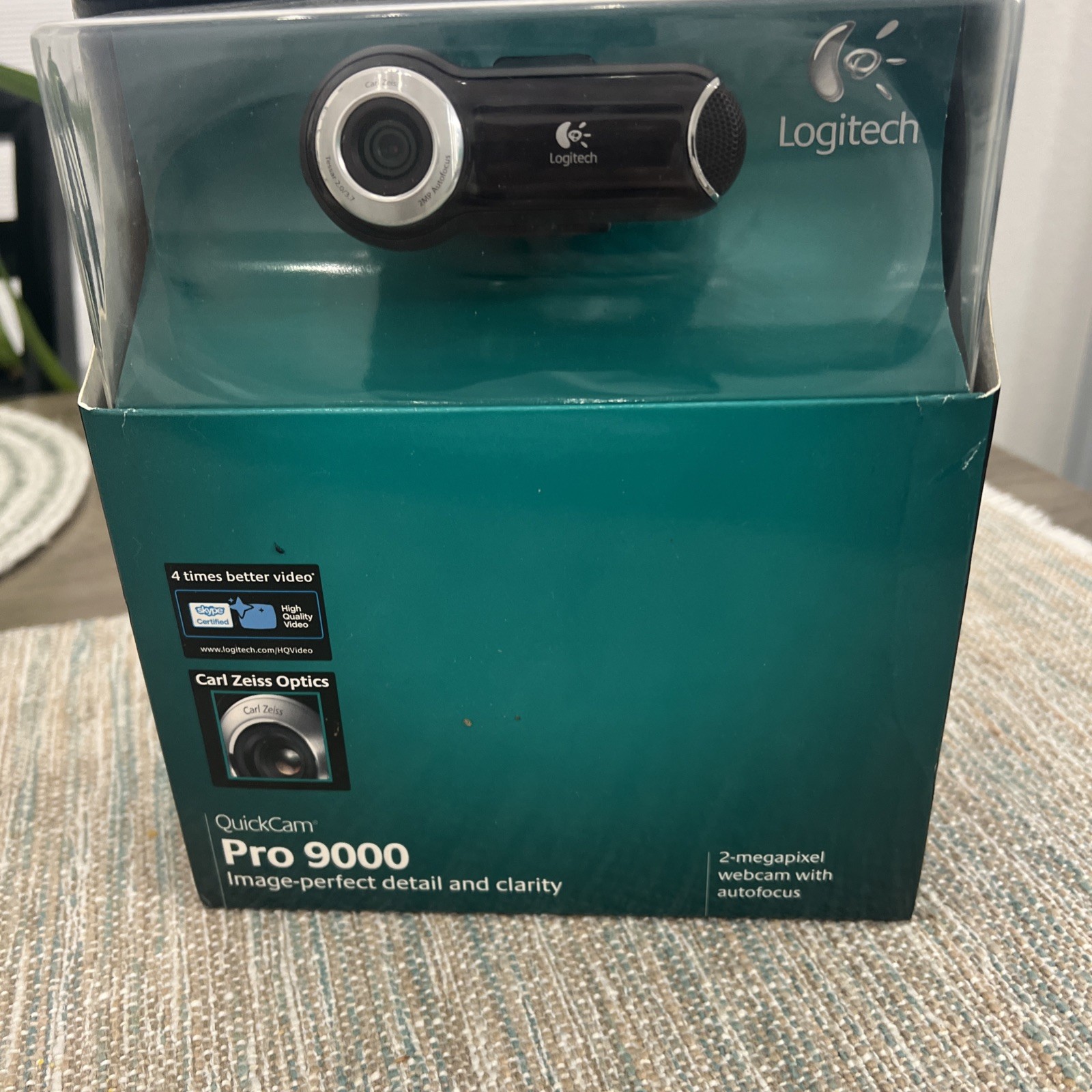 Brand New In Box Logitech QuickCam Pro 9000 Web Cam