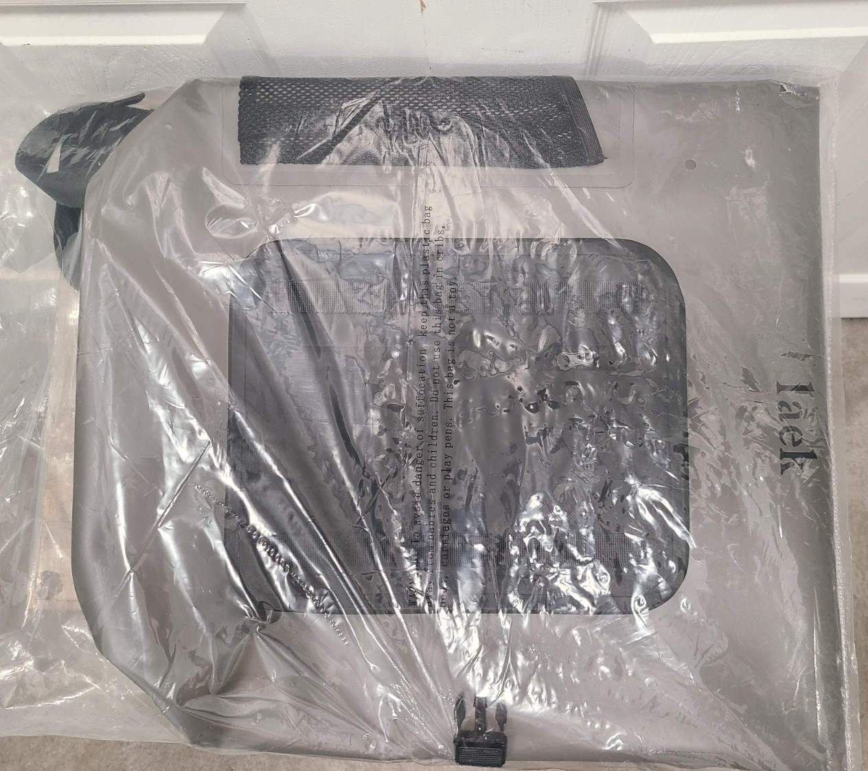 LAEK Seafield 30L Waterproof Backpack. New.