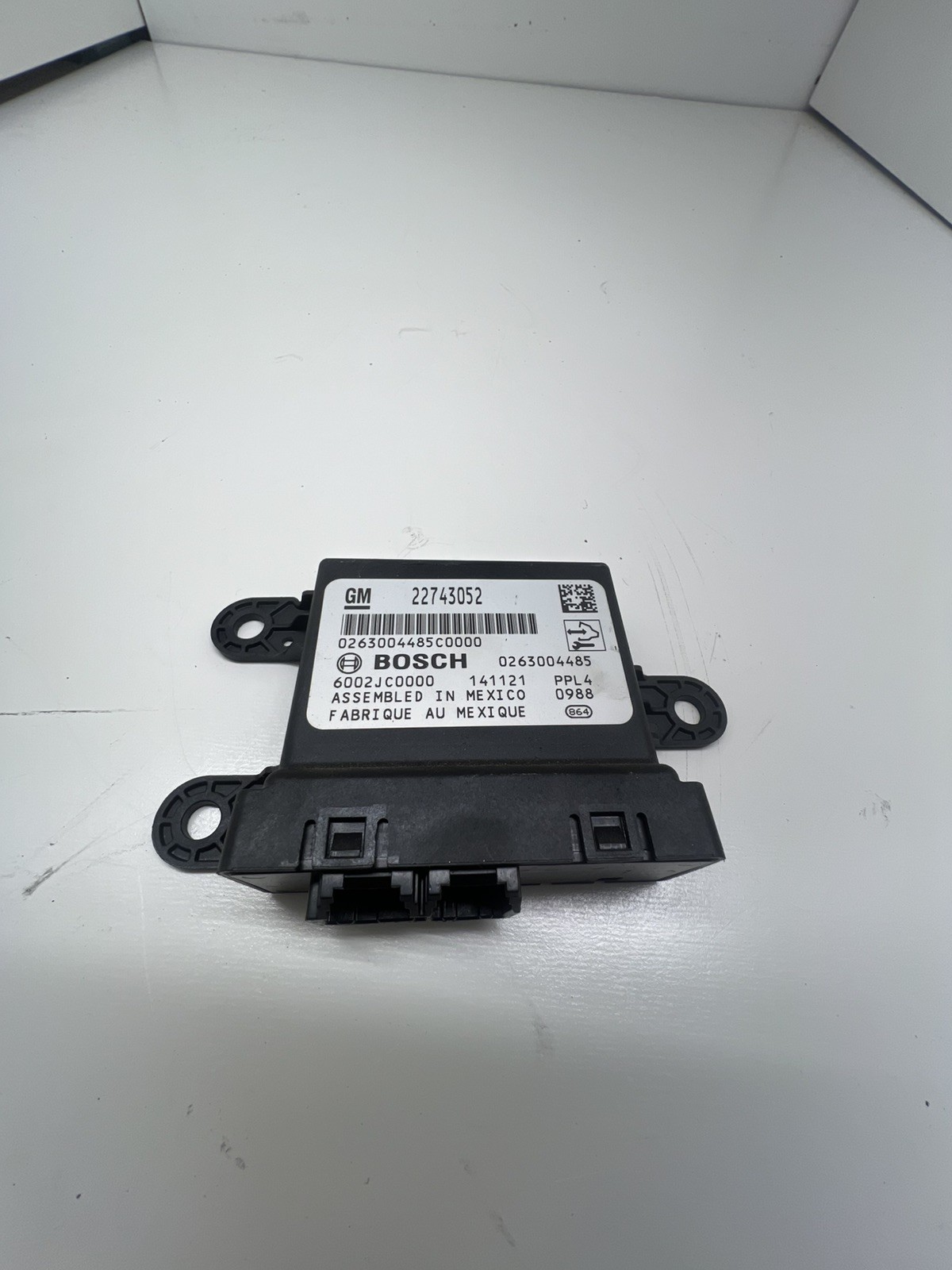 2010 - 2024 GMC Chevy Buick Park Assist Aid Control Module OEM 22743052