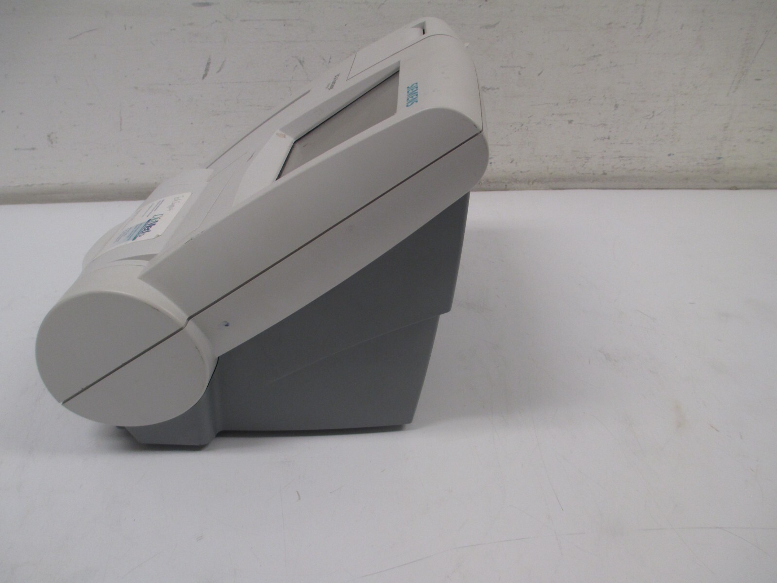 Siemens DCA Vantage Analyzer (For Parts, Missing Printer)