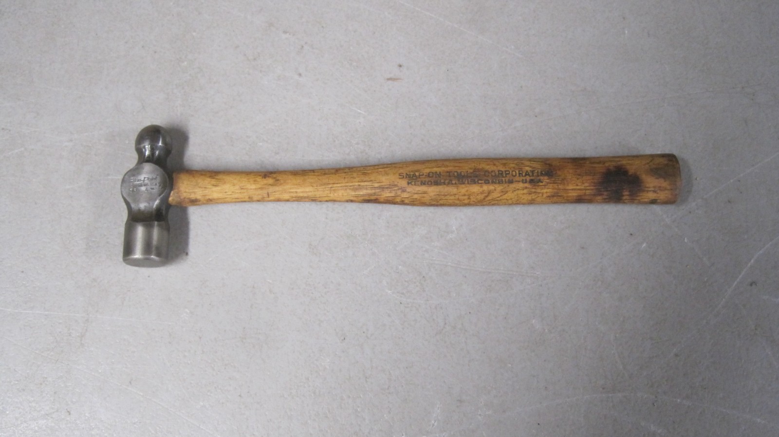 VINTAGE BLUE-POINT BY SNAP-ON BALL PEEN HAMMER 4 OZ. # BP-4