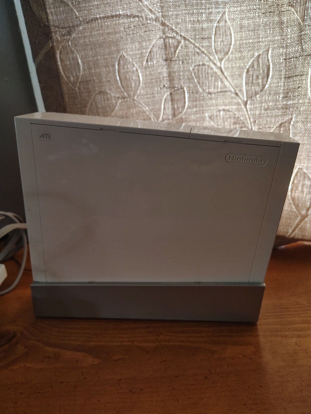 Nintendo Wii Bundle White, One Wiimote, Sensor, Cords and a Stand RVL-001