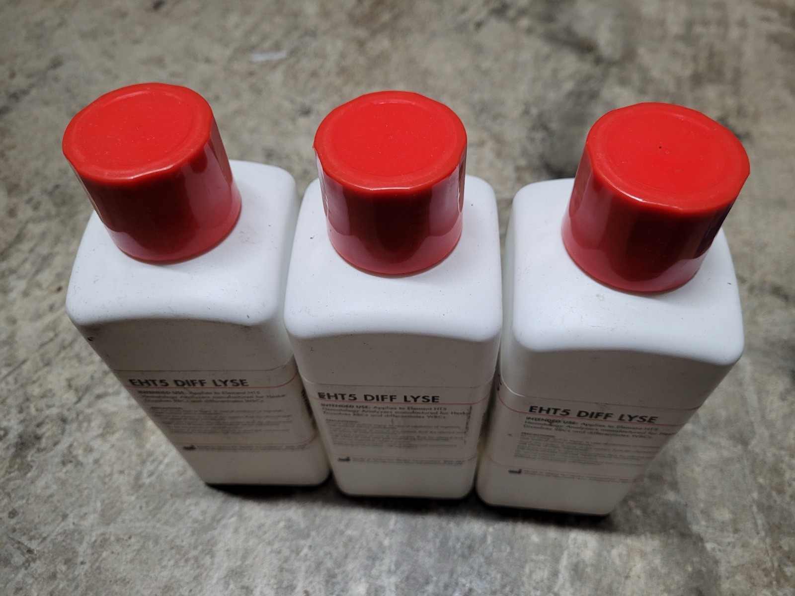 x3 Element HT5 Hematology, EHT5 DIFF LYSE Solution 300mL Expires 2/10/2027