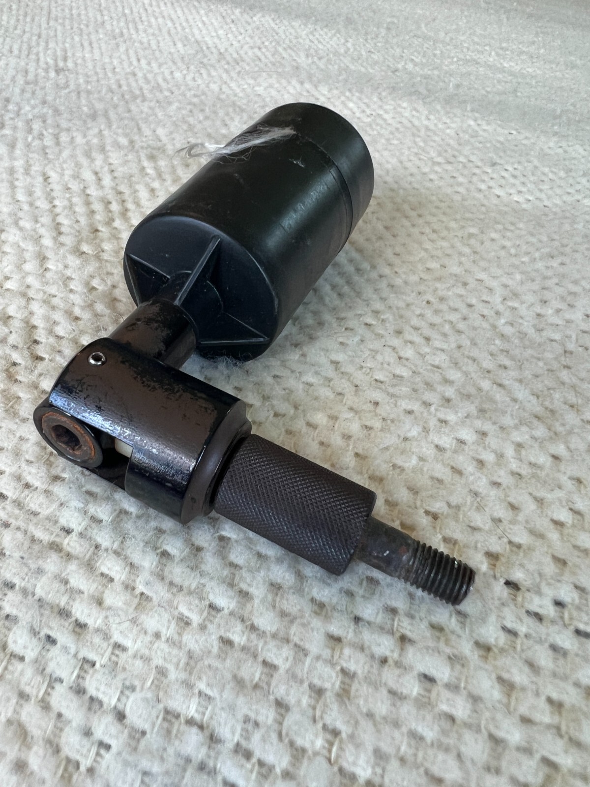 Game Tracking Spool with Elbow