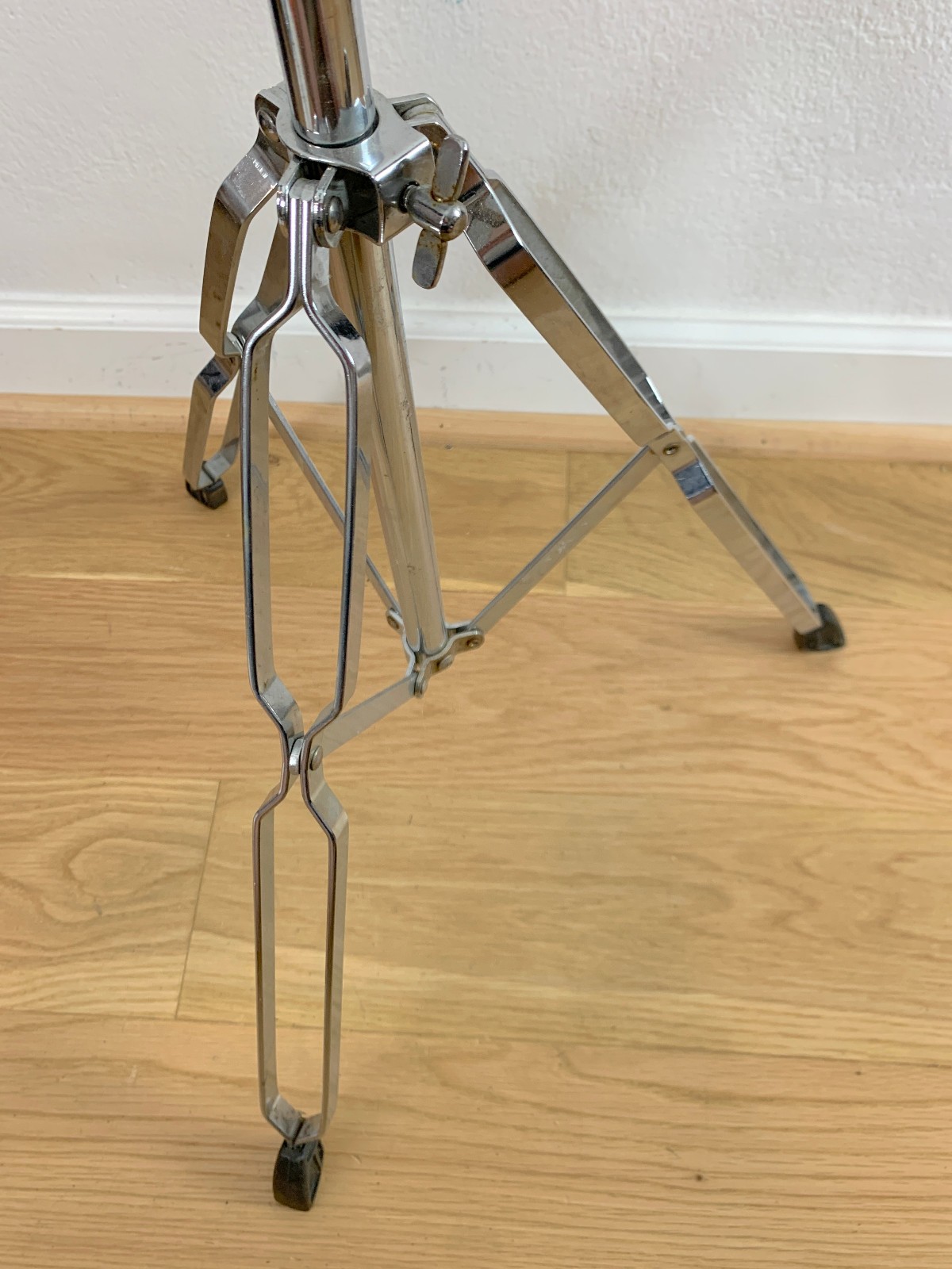 Rebel by Mapex Practice Pad Tripod Stand 1/4-20 Thread Platform Holder Mount