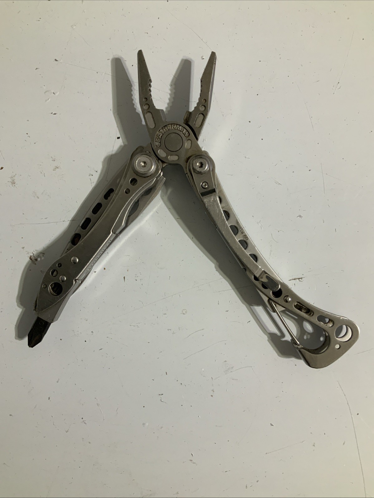 Leatherman Skeletool Multi Tool Stainless Steel