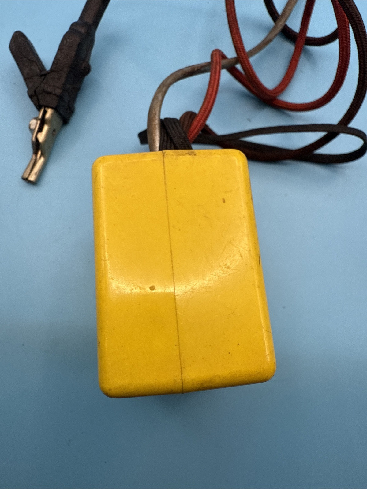 USED Aines 140A Tone Generator / Tone Continuity cable tester