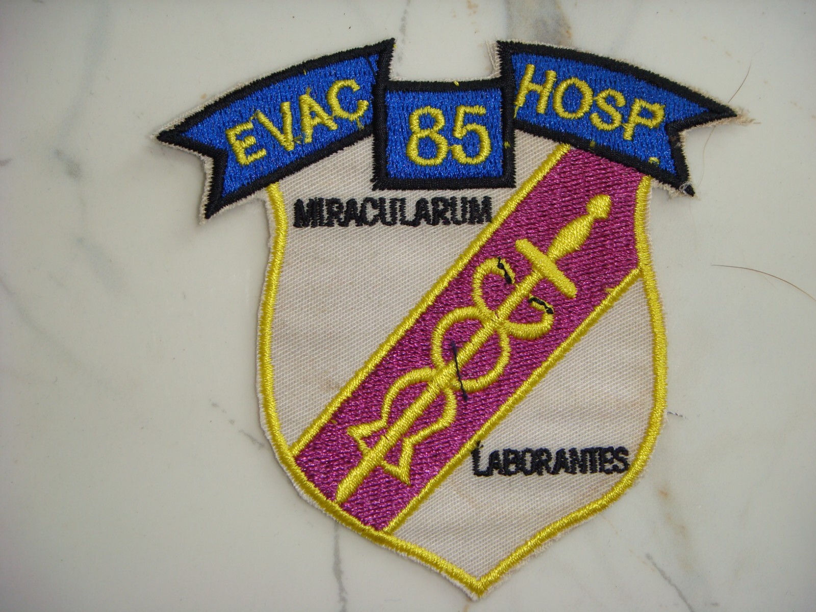  US 85th EVACUATION HOSPITAL MIRACULARUM LABORANTES, VIETNAM WAR PATCH